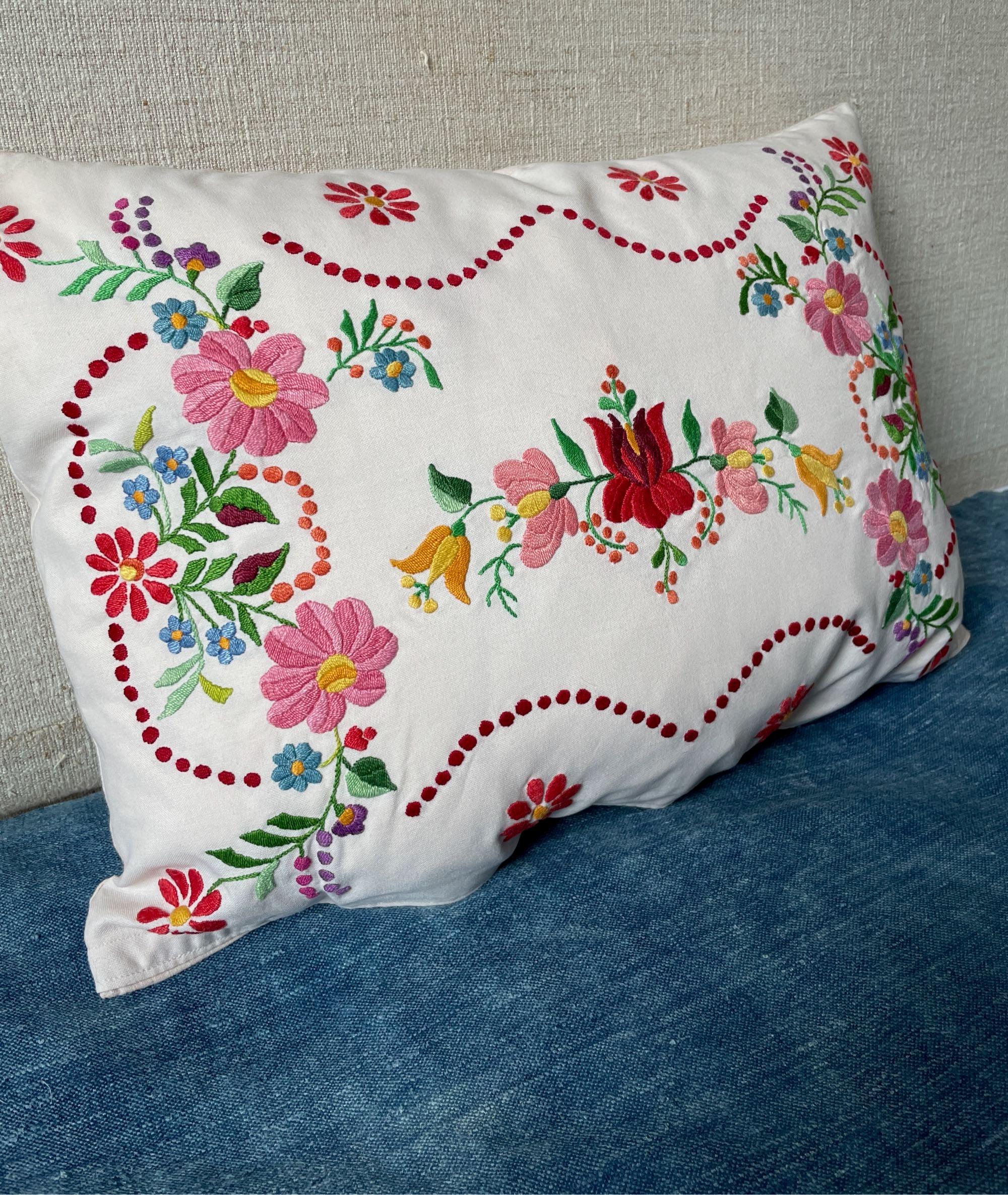 Vintage Embroidered Flowery Cushion. Hungarian Folk Art Pillow