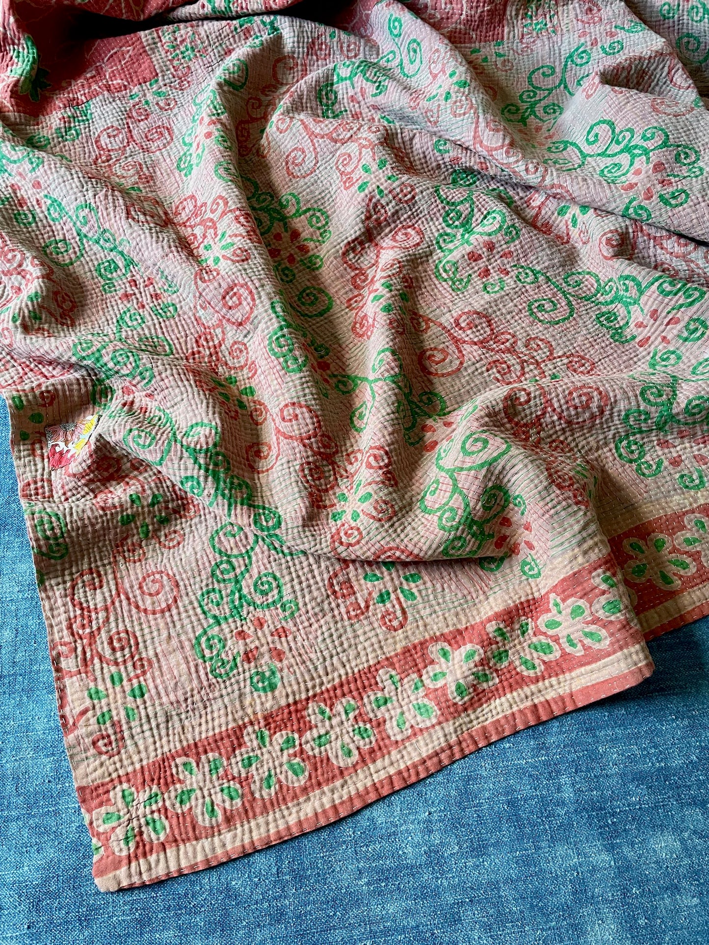 pink green kantha quilt bedspread comforter cotton washable single double sofa throw hand stitched