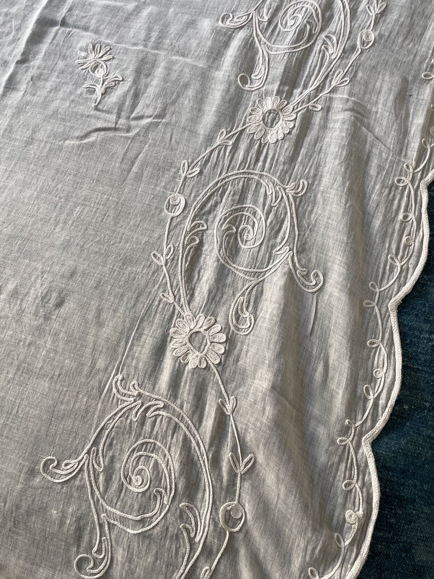 pretty embroidered rideau de cornelys crewel work sheer curtain antique french window treatment