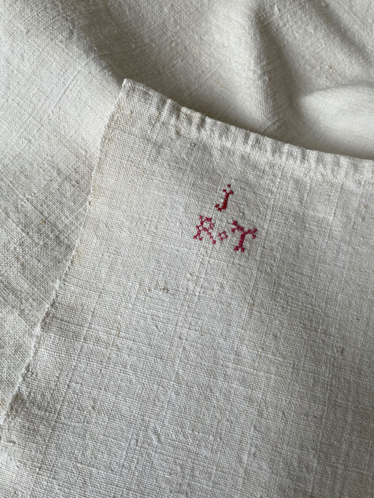 antique french hemp chanvre sheet for upholstery or sewing. Excellent condition