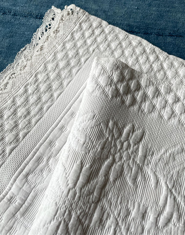 vintage white french pique marseillais white marriage quilt bedspread cotton with lace trim