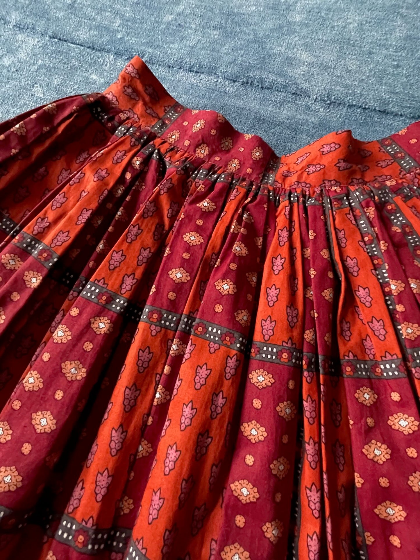 
                  
                    orange red provencal souleiado skirt pleated mini skirt size 0 8 years full skirt summer cotton
                  
                