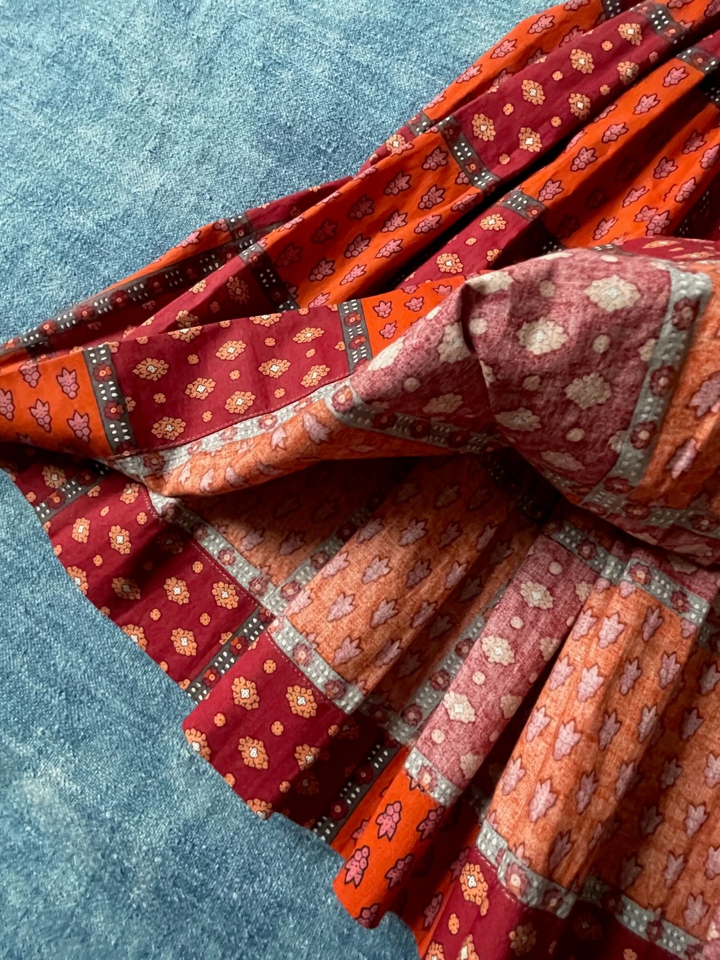 
                  
                    orange red provencal souleiado skirt pleated mini skirt size 0 8 years full skirt summer cotton
                  
                