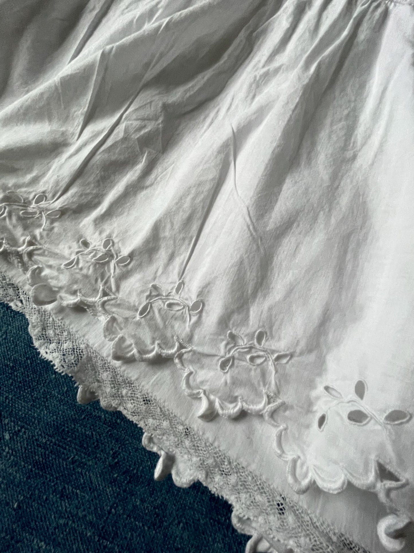 
                  
                    white cotton skirt antique french petticoat jupon historical lace broderie anglaise frill small
                  
                