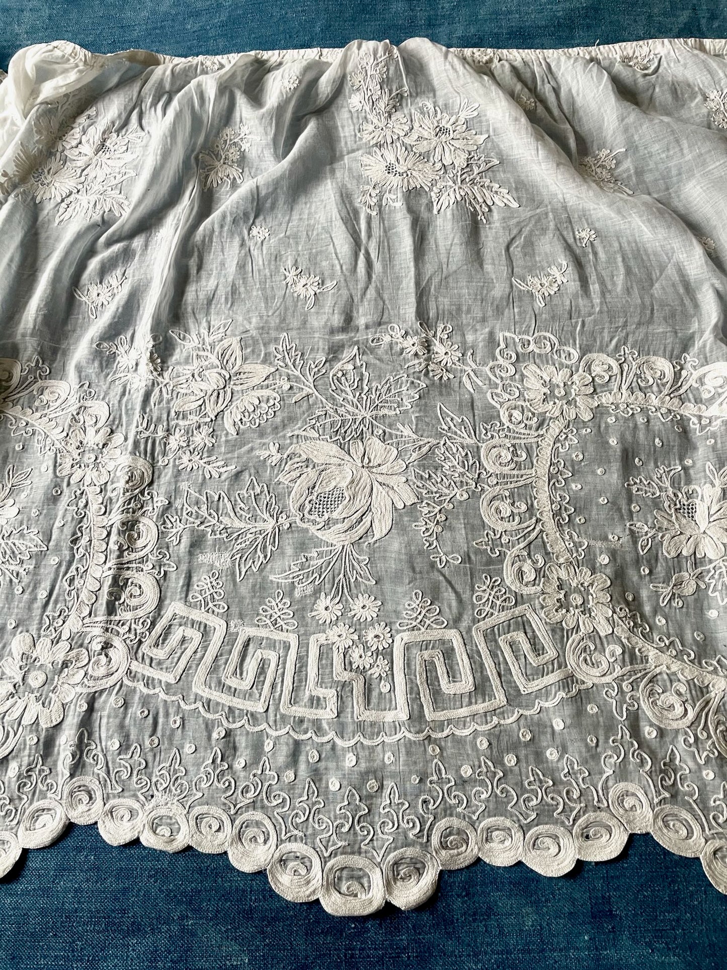 antique french cantonniere pelmet cornelys crewel work window treatment white lace