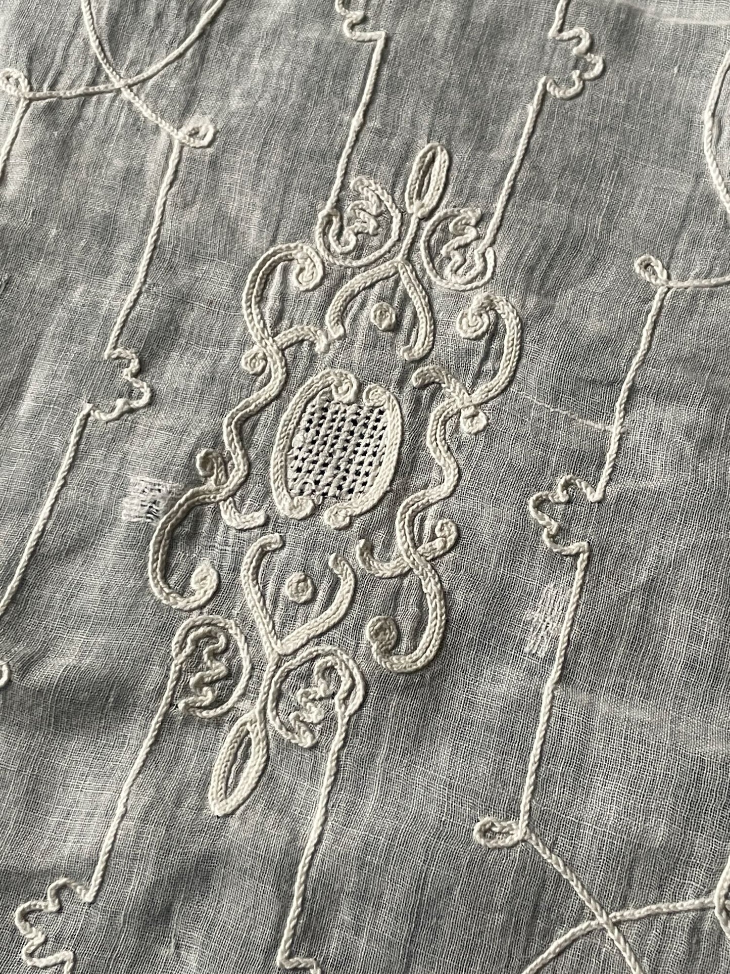 
                  
                    antique french lace curtain rideau de cornelys muslin white crewelwork romantic long drape
                  
                