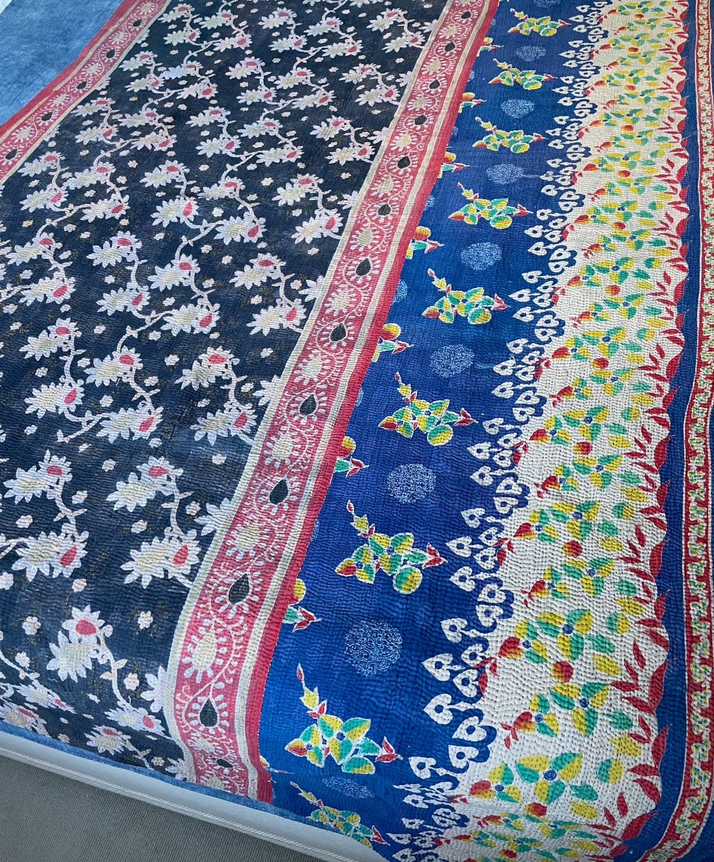 
                  
                    blue red yellow kantha bedspread single quilt cotton comforter sofa throw reversible washable
                  
                