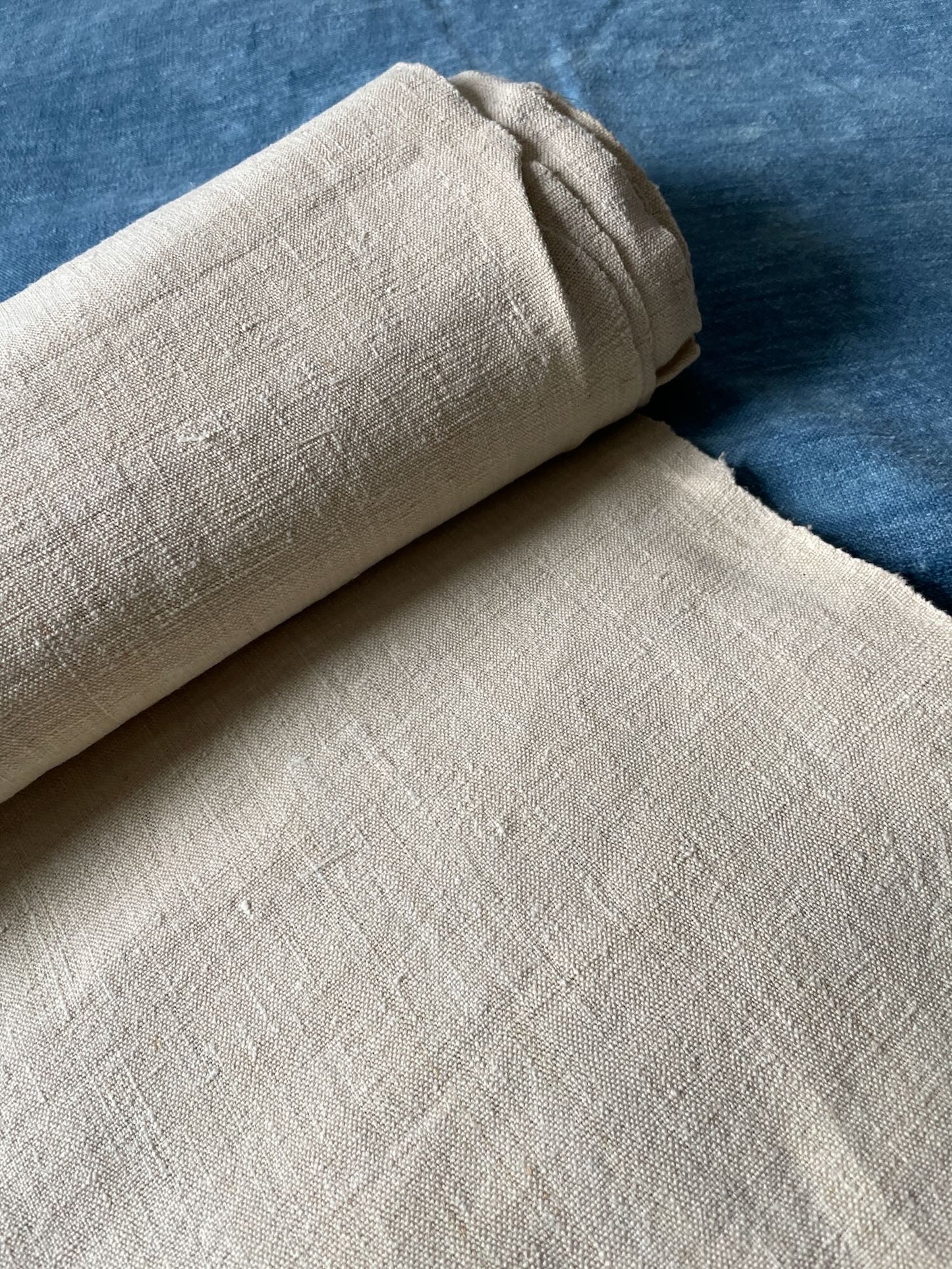 
                  
                    roll of vintage linen sandy natural colour mid weight burlap upholstery fabric cushion art material
                  
                