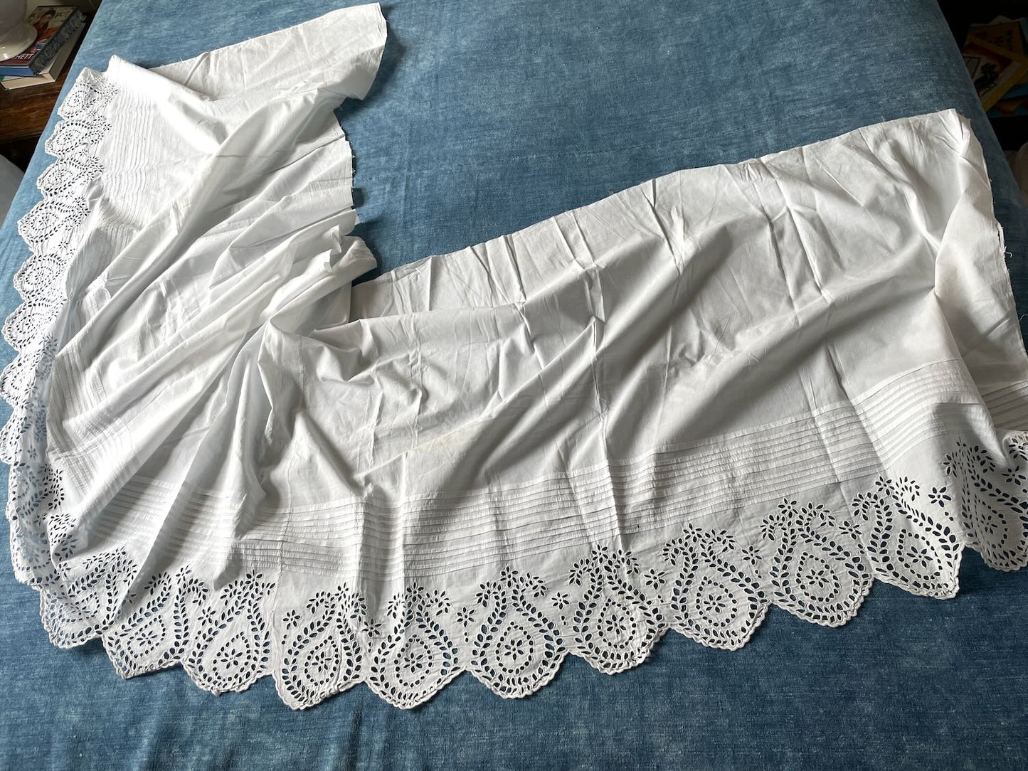 antique french lace broderie anglaise frill trim hand stitched embroidered cut out work white 