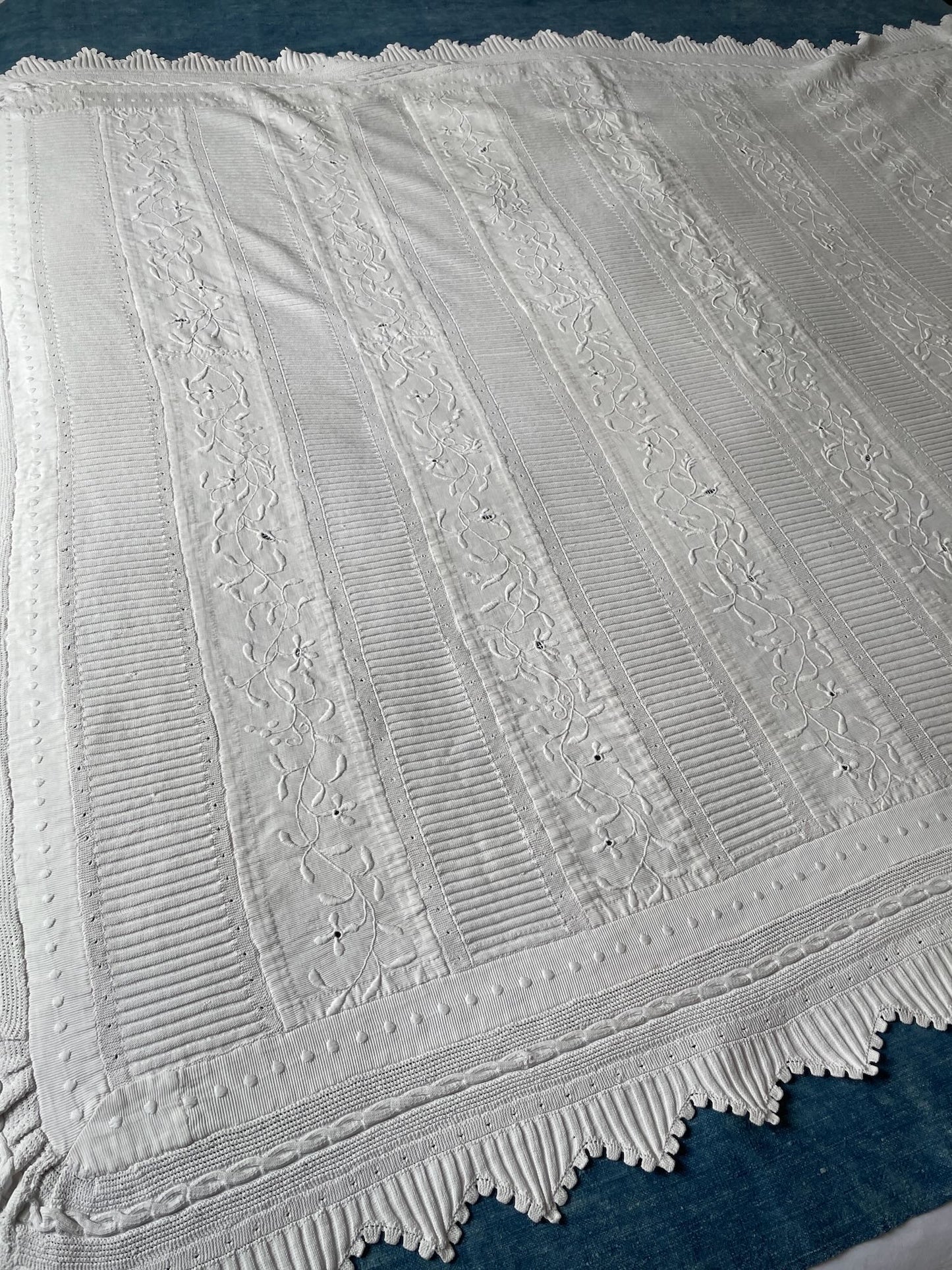 antique french white bedspread quilt bedcover coverlet knitted embroidered single cotton washable