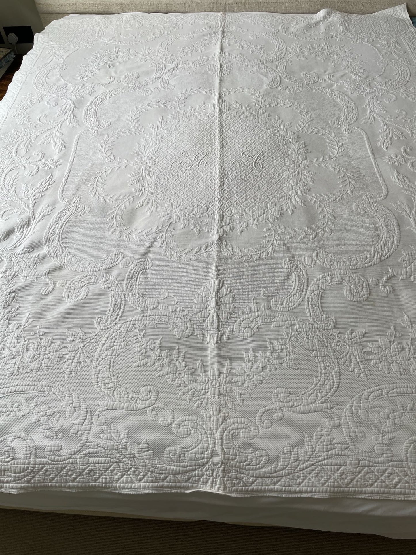 antique french pique marseille marseillais marriage quilt white bedspread cotton washable MA