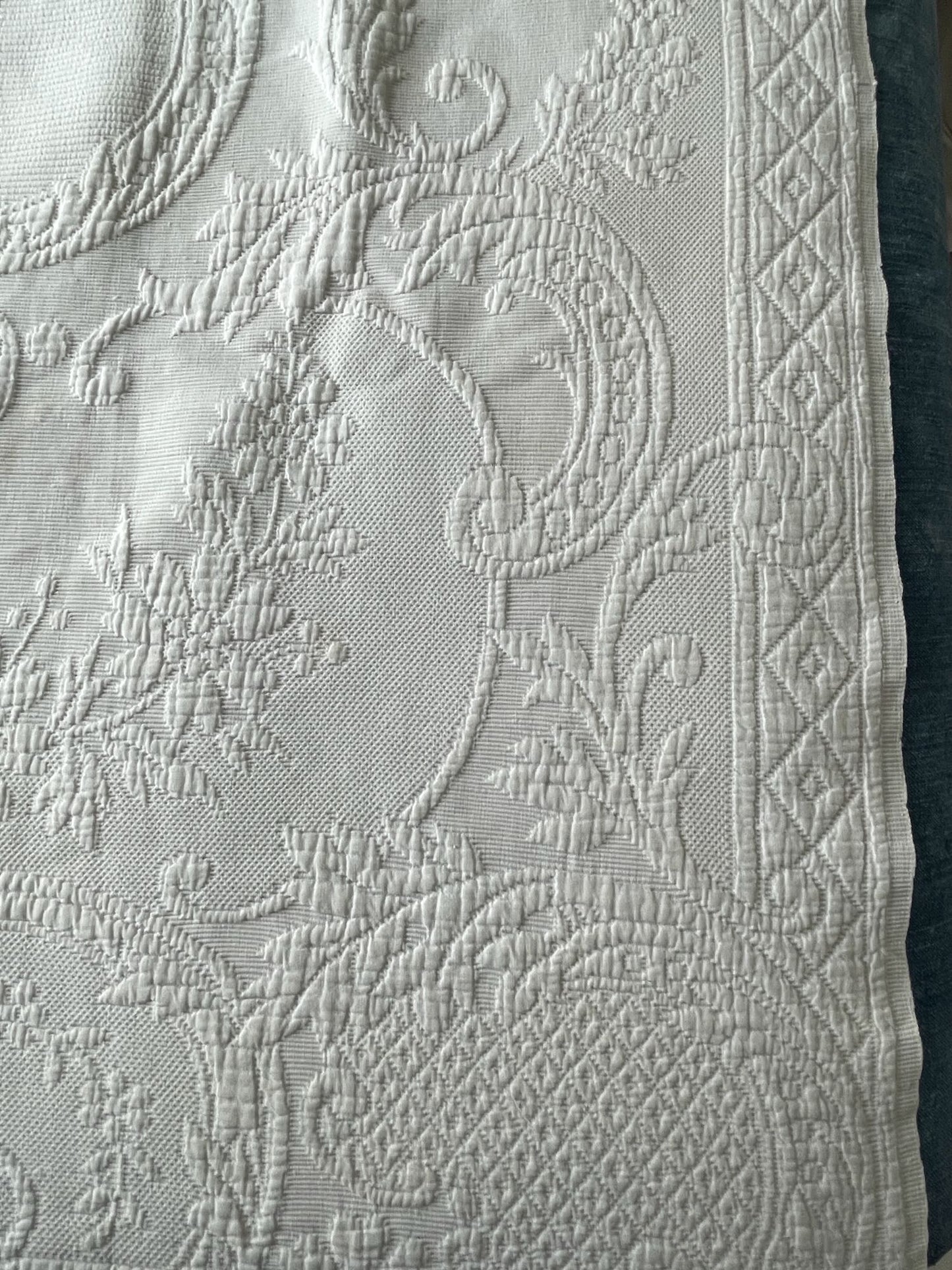 
                  
                    antique french pique marseille marseillais marriage quilt white bedspread cotton washable MA
                  
                