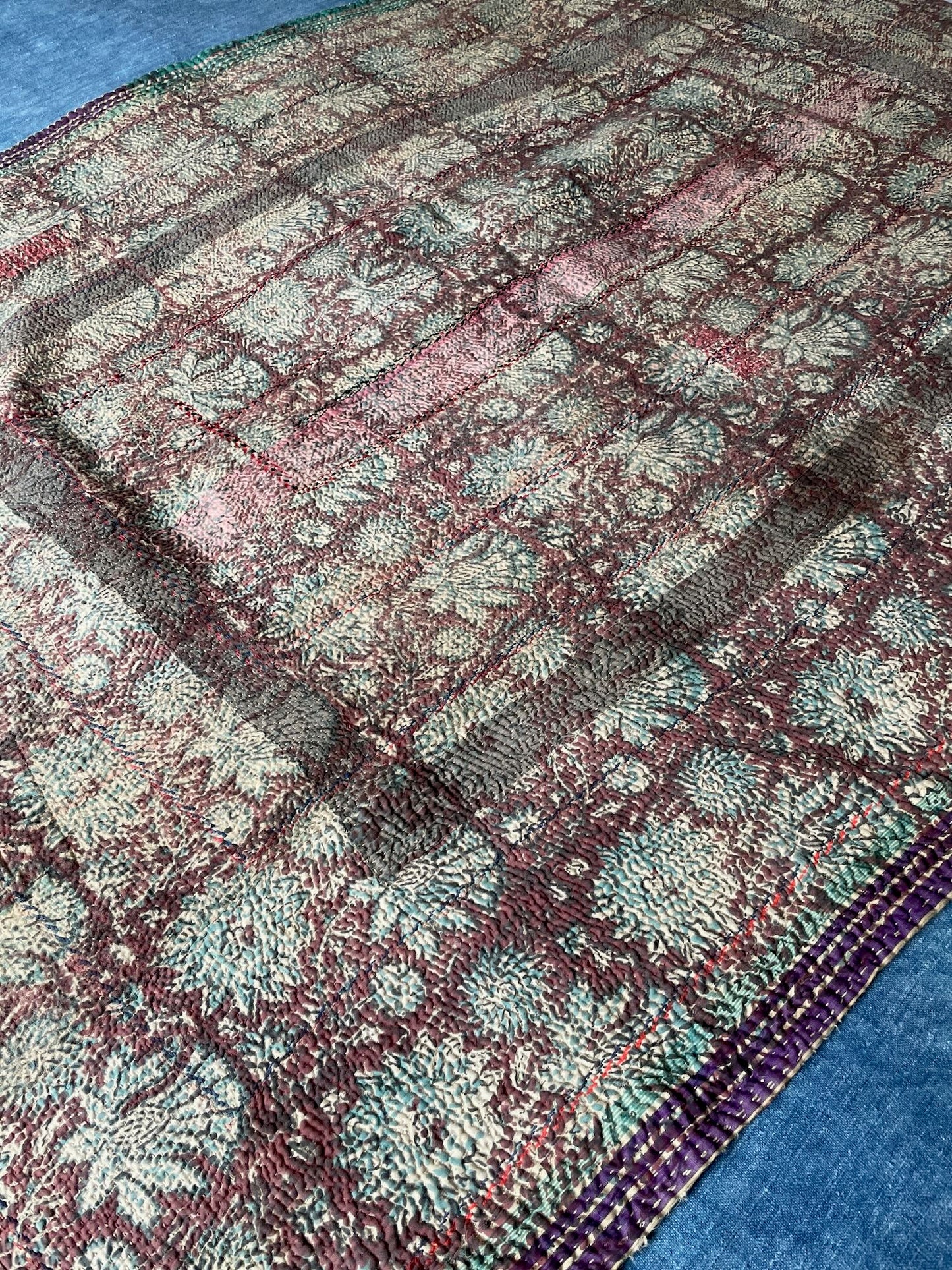 
                  
                    blue purple vintage kantha bedspread uk block print quilt sofa throw single cotton washable 
                  
                