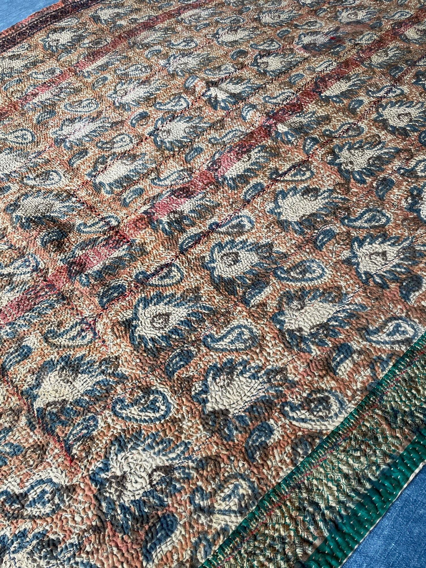 
                  
                    blue purple vintage kantha bedspread uk block print quilt sofa throw single cotton washable 
                  
                