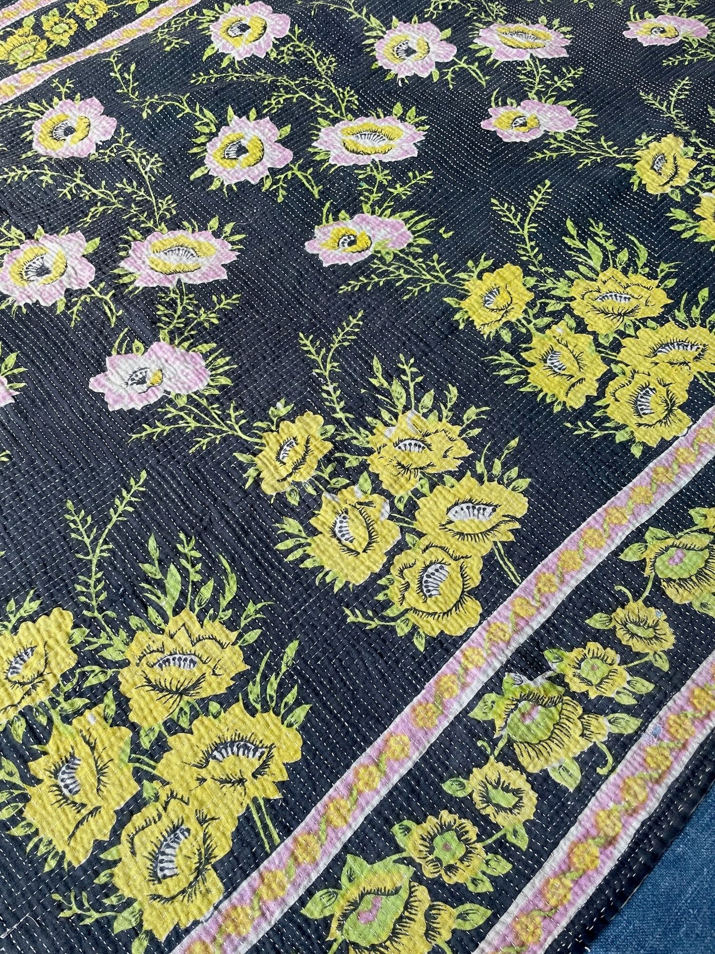 
                  
                    black green pink lime kantha quilt sofa throw cotton comforter handmade single bedspread washable 
                  
                