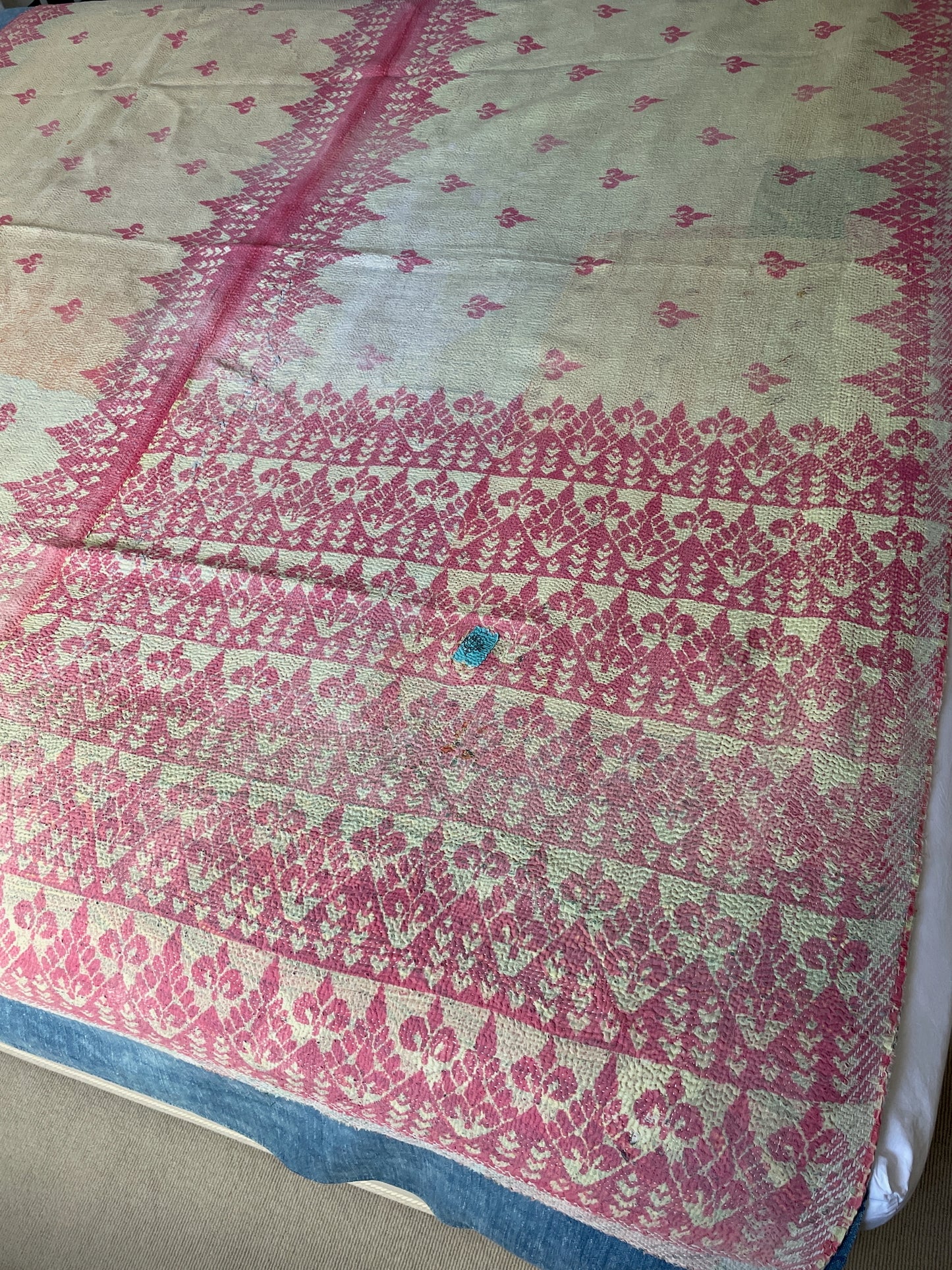 soft pink yellow kantha quilt uk bedspread heavy large king double cotton comforter washable 