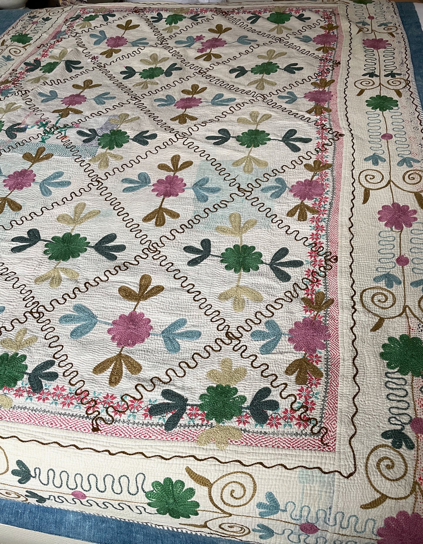 white pink blue pretty pastel sofa throw single quilt cotton comforter embroidered washable