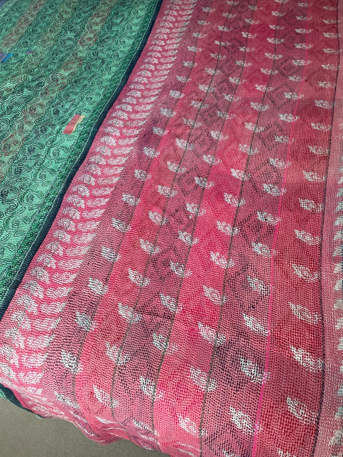
                  
                    pink green patterned kantha quilt cotton bedspread large comforter washable hand stitched sofa throw
                  
                