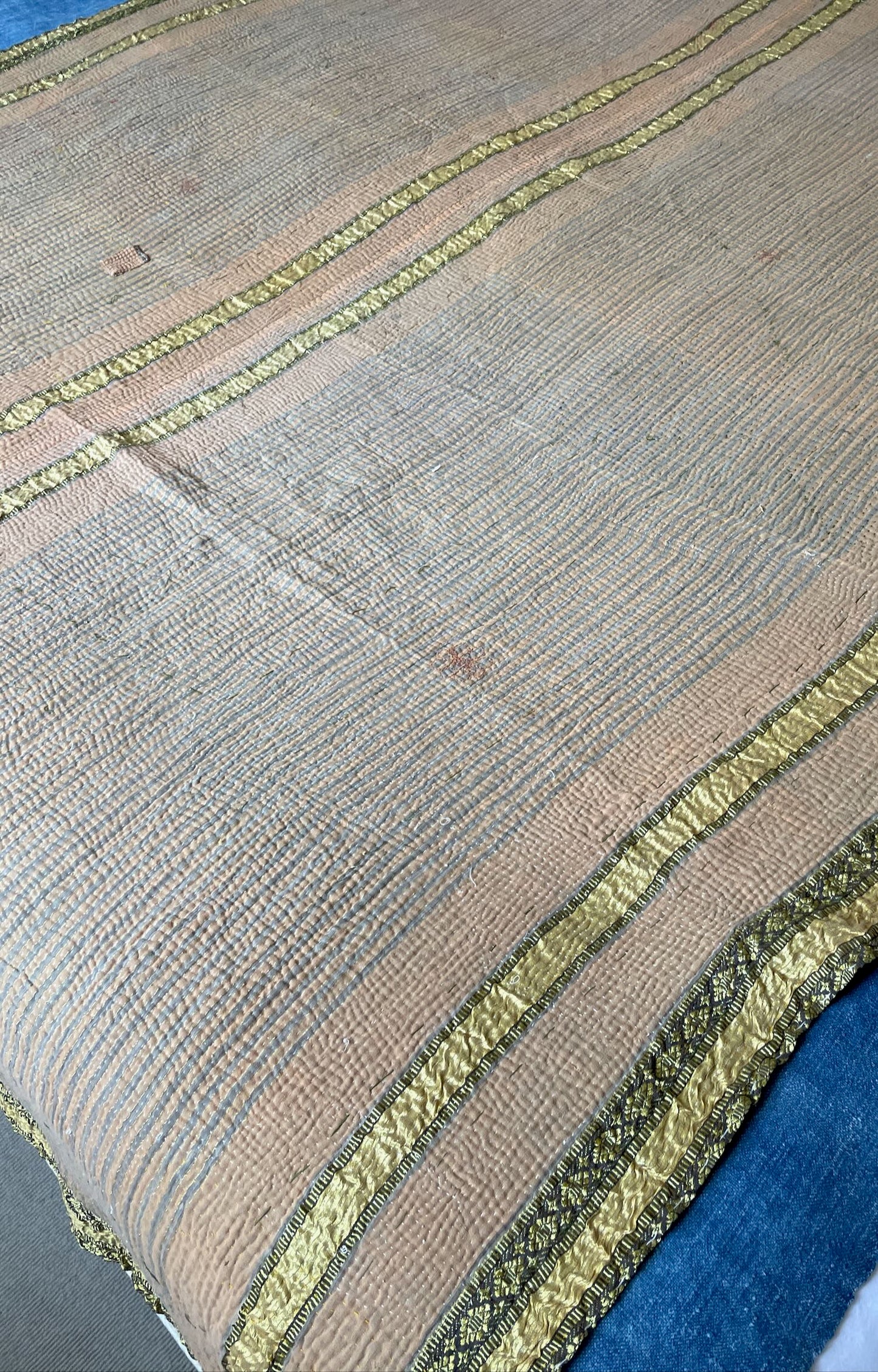 
                  
                    soft red green cotton bedspread large quilt hand stitched kantha quilt sofa throw washable light
                  
                