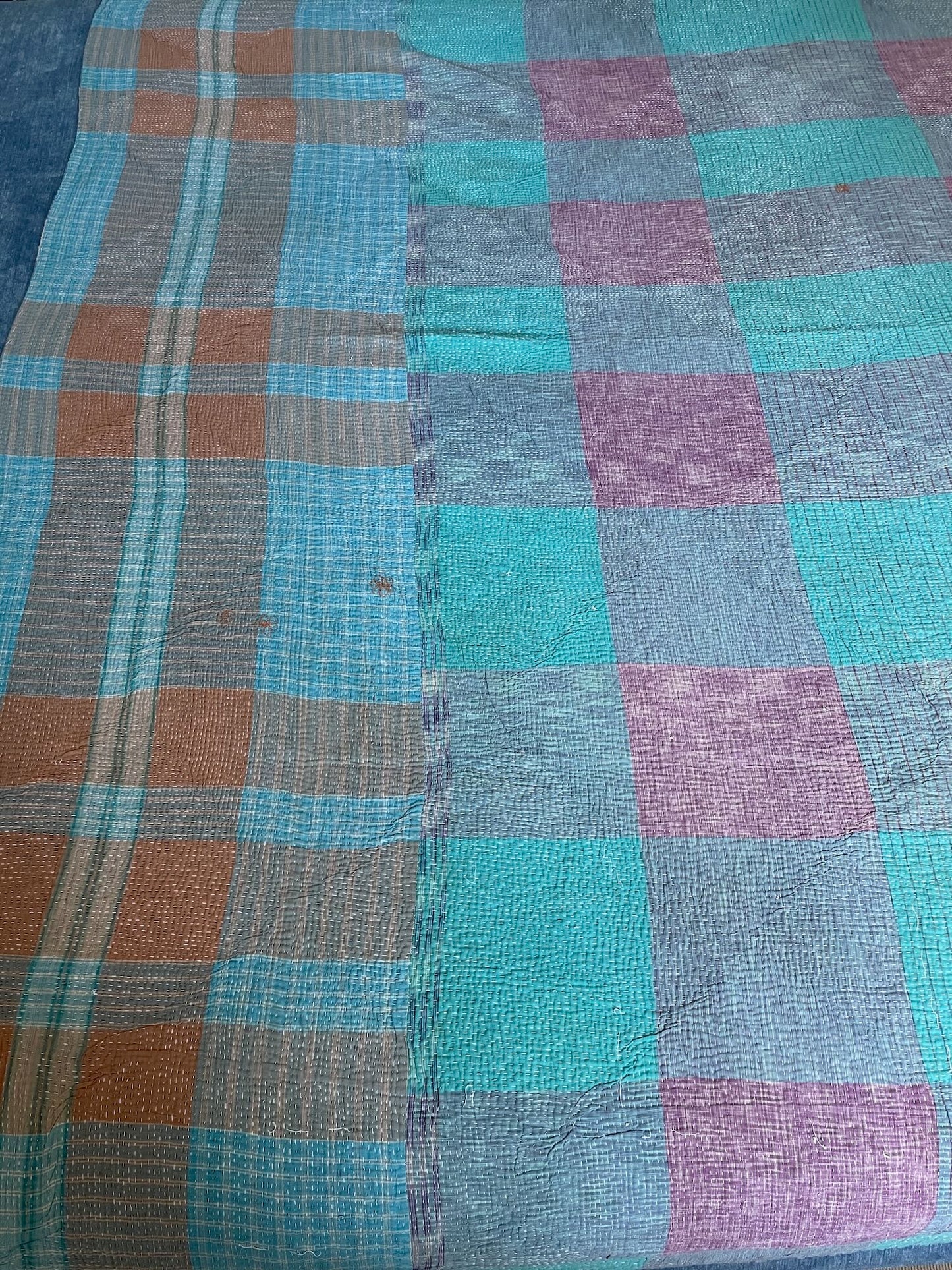 
                  
                    blue purple check kantha quilt picnic blanket cotton comforter washable large bedspread
                  
                