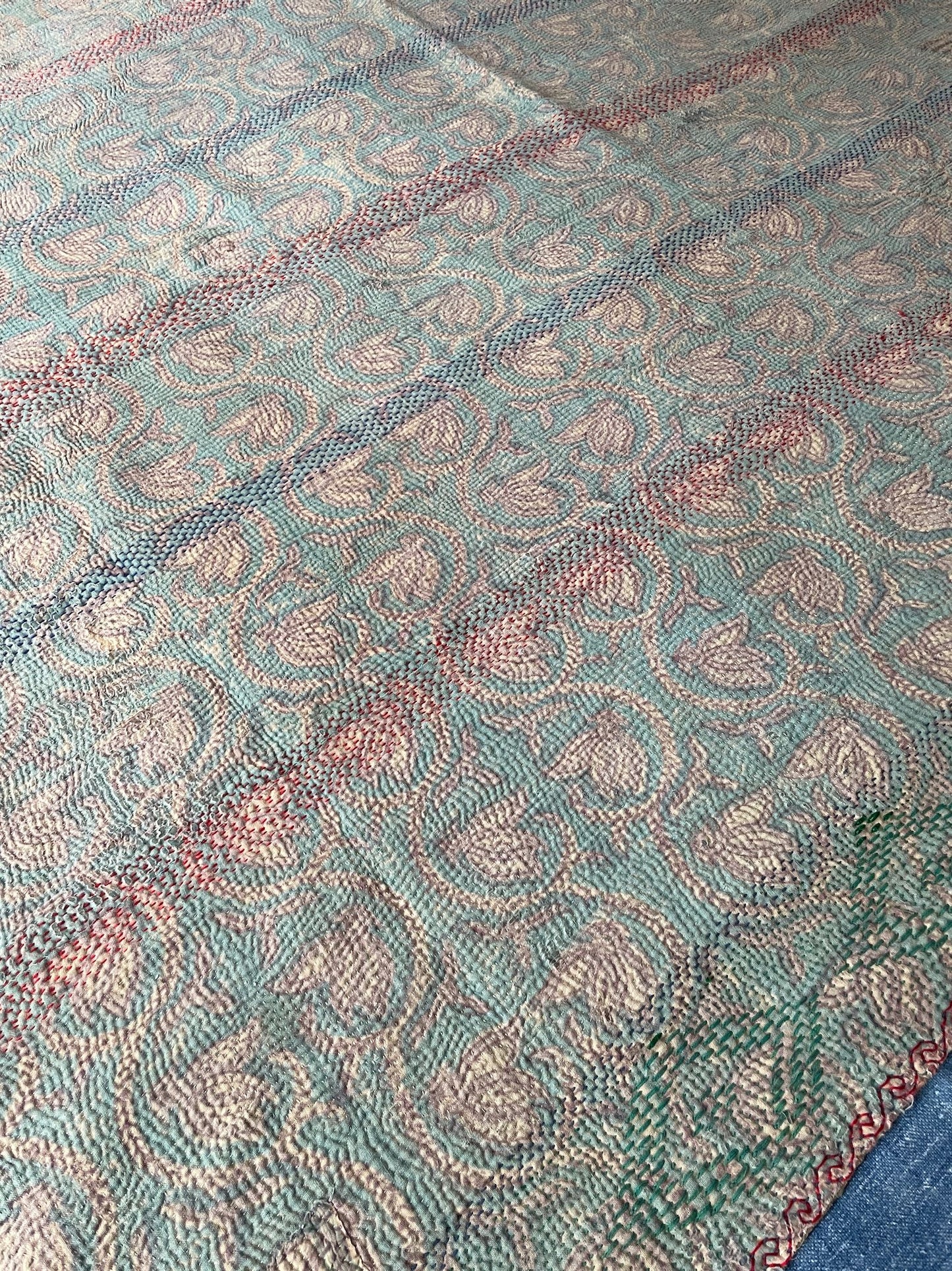 
                  
                    pretty turquoise floral block print quilt kantha bedspread cotton comforter washable
                  
                