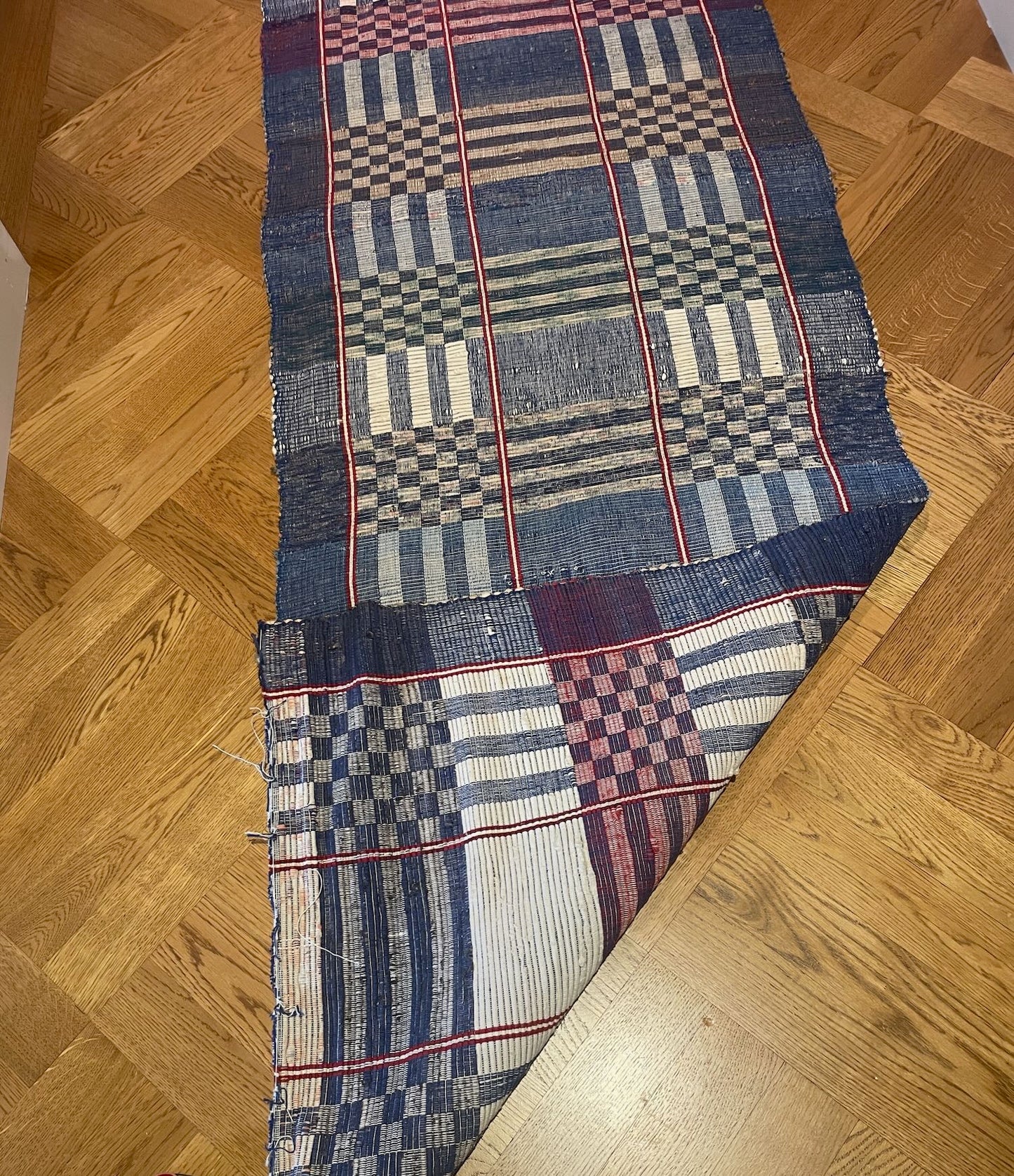 
                  
                    blue red white rips stair runner carpet 9.50 m long vintage hungarian floor runner hardwearing 
                  
                