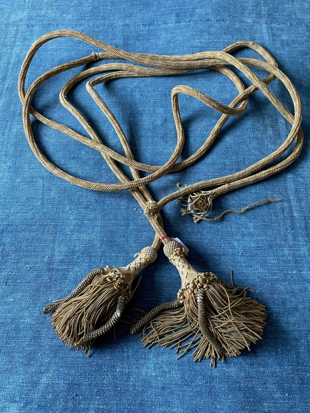 golden yellow tassels with cord curtain tiebacks antique passementerie florentine italian decor