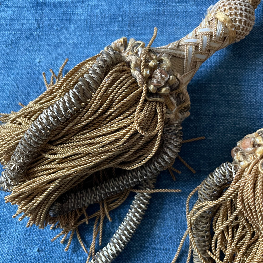 
                  
                    golden yellow tassels with cord curtain tiebacks antique passementerie florentine italian decor
                  
                