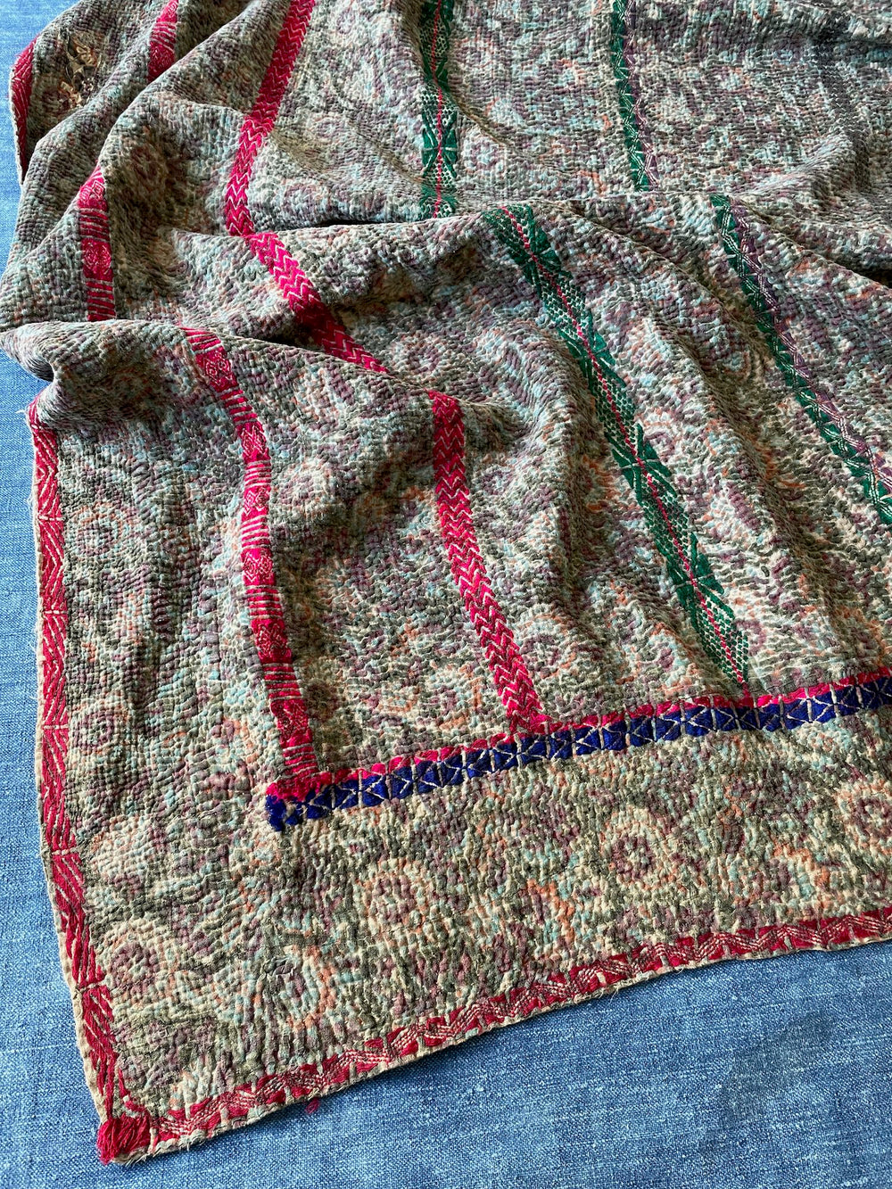 mellow colours autumnal sofa throw kantha embroidered quilt single bedspread double large bedcover