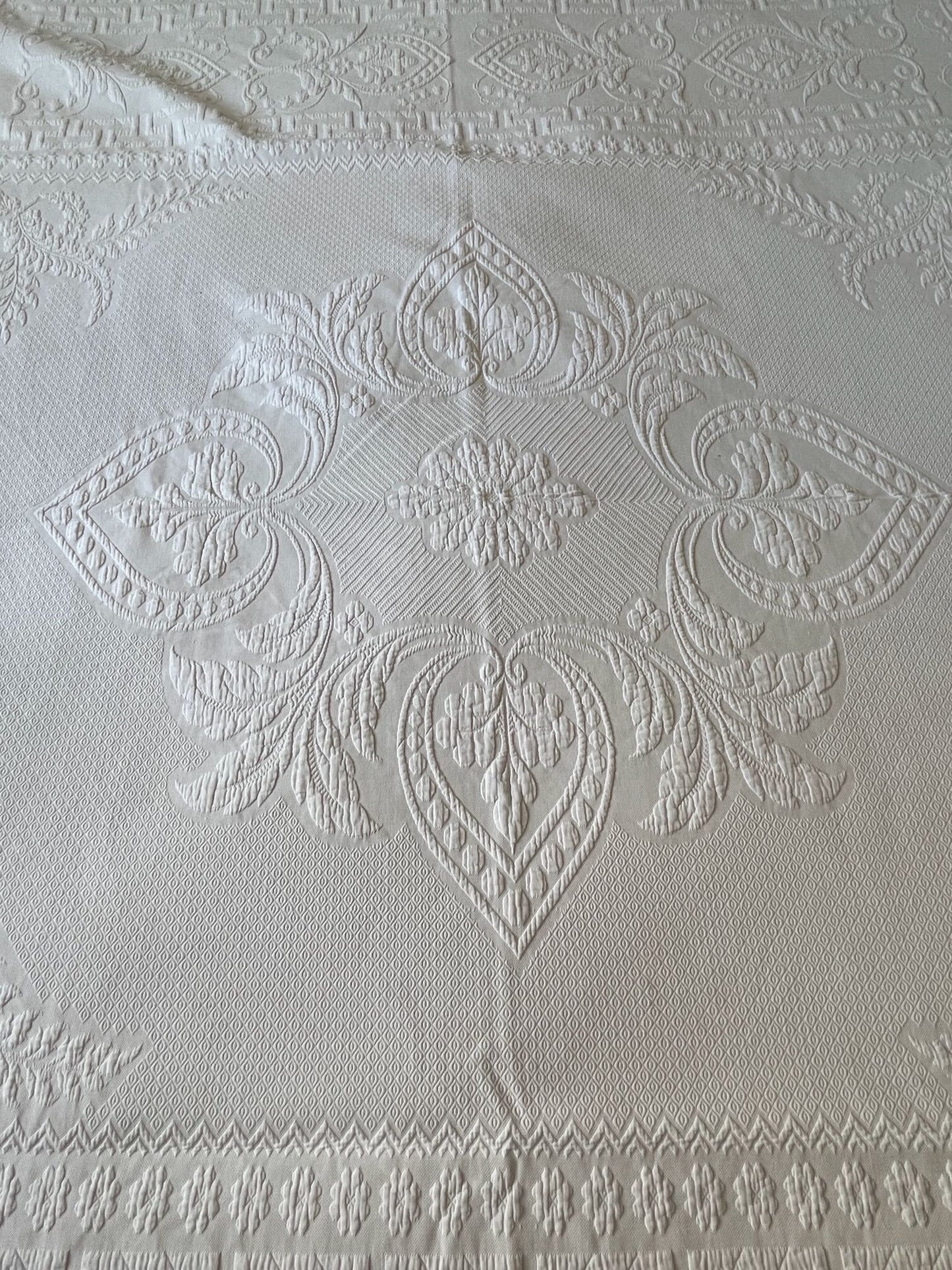 large white pique de marseille cotton bedspread antique french comforter washable king