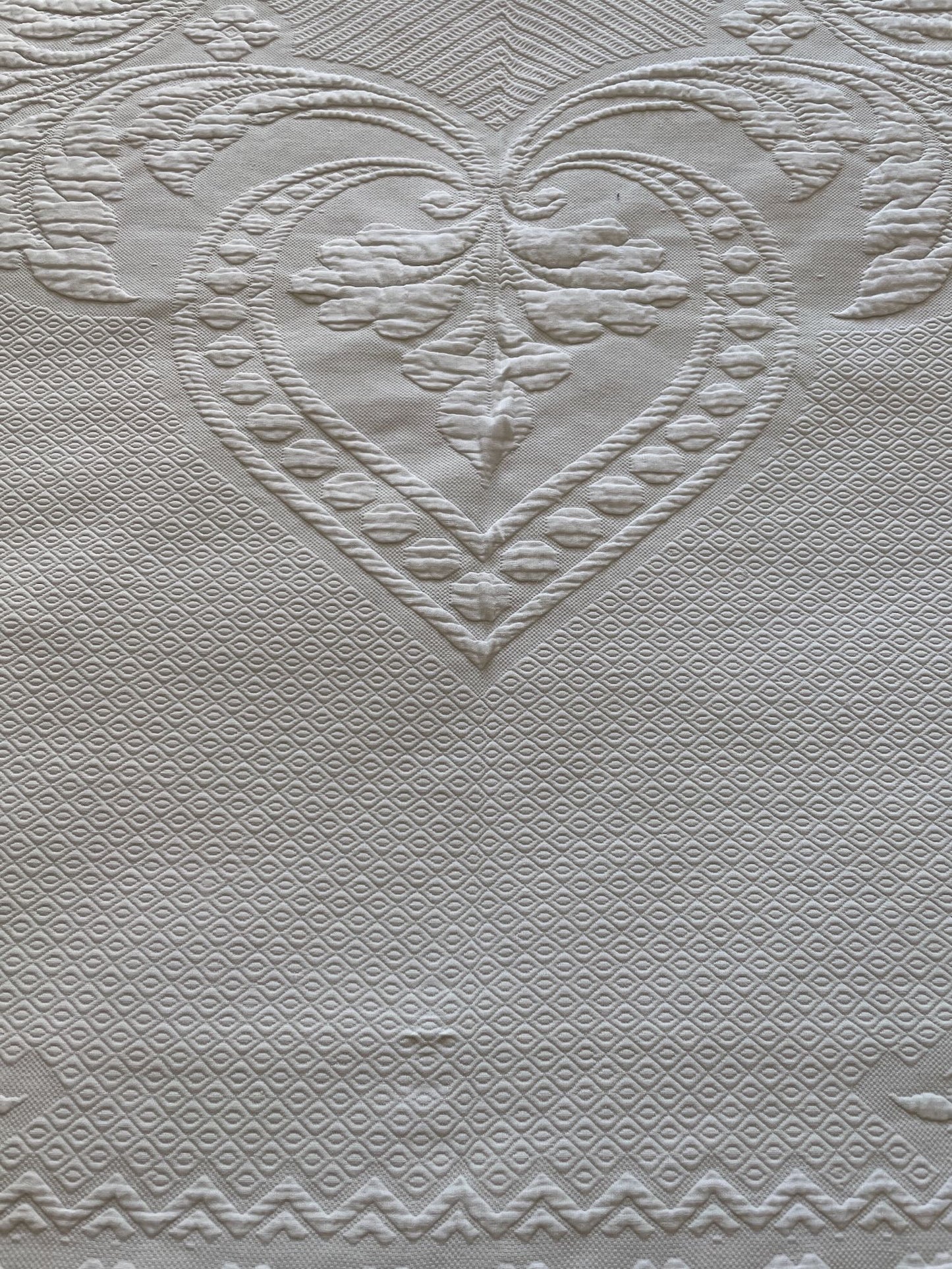 
                  
                    large white pique de marseille cotton bedspread antique french comforter washable king
                  
                