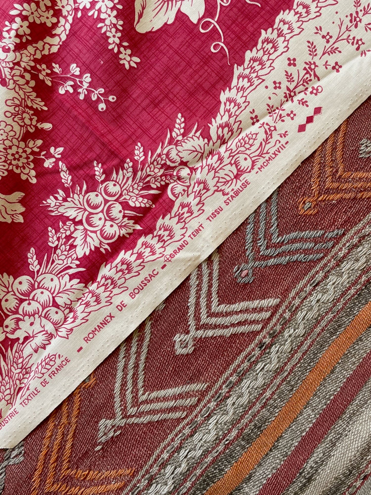 
                  
                    curtain length vintage french curtain material romanex de boussac 8.4m long raspberry red cream 
                  
                