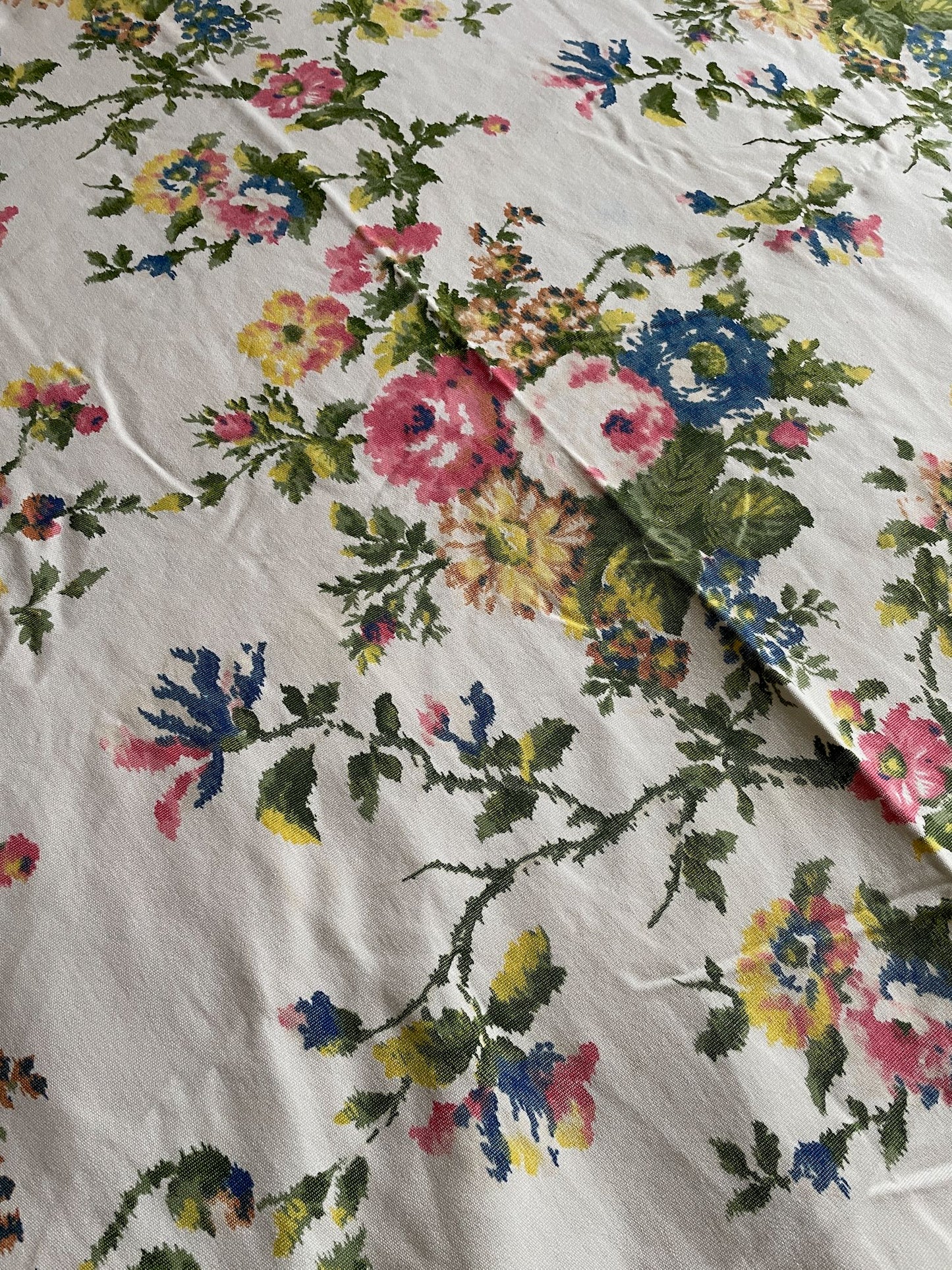 vintage french cotton bedspread valance counterpane sewing material pink blue roses pretty