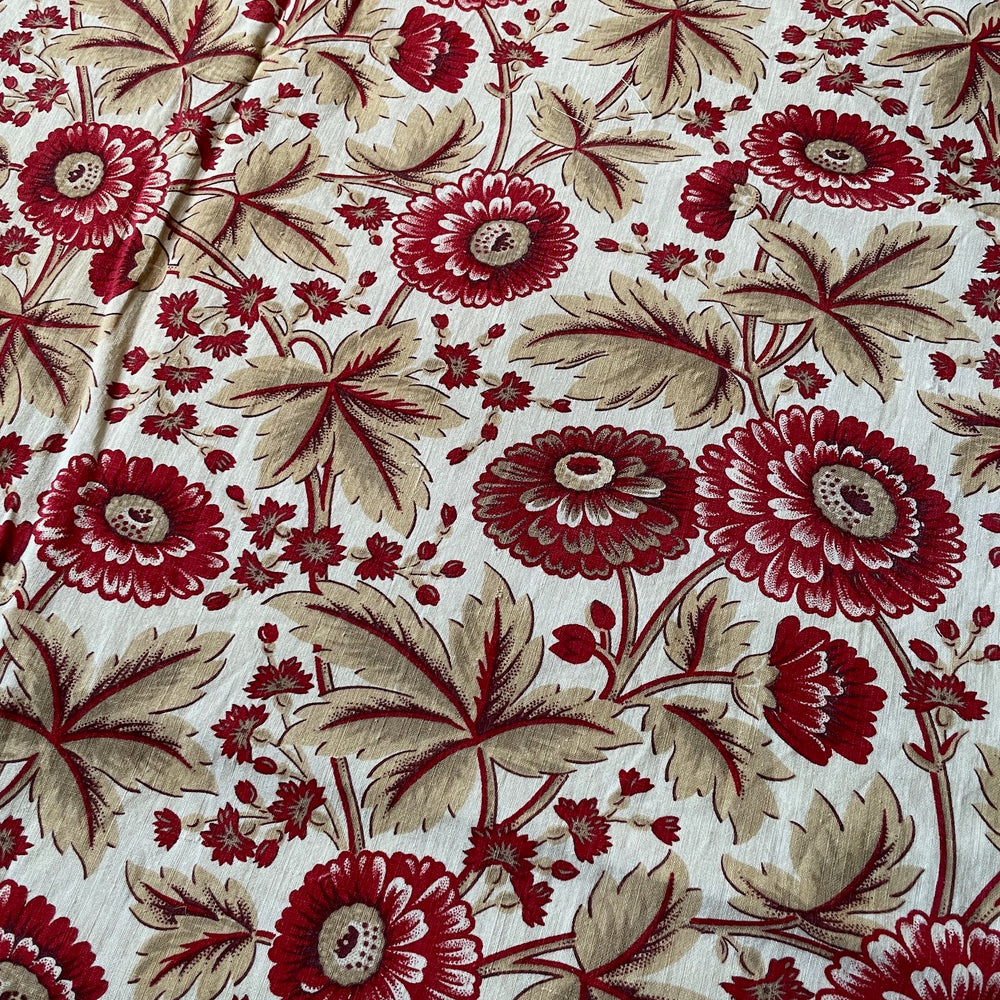 
                  
                    antique french cotton fabric sewing material red beige flowers cushions blind daisy print
                  
                