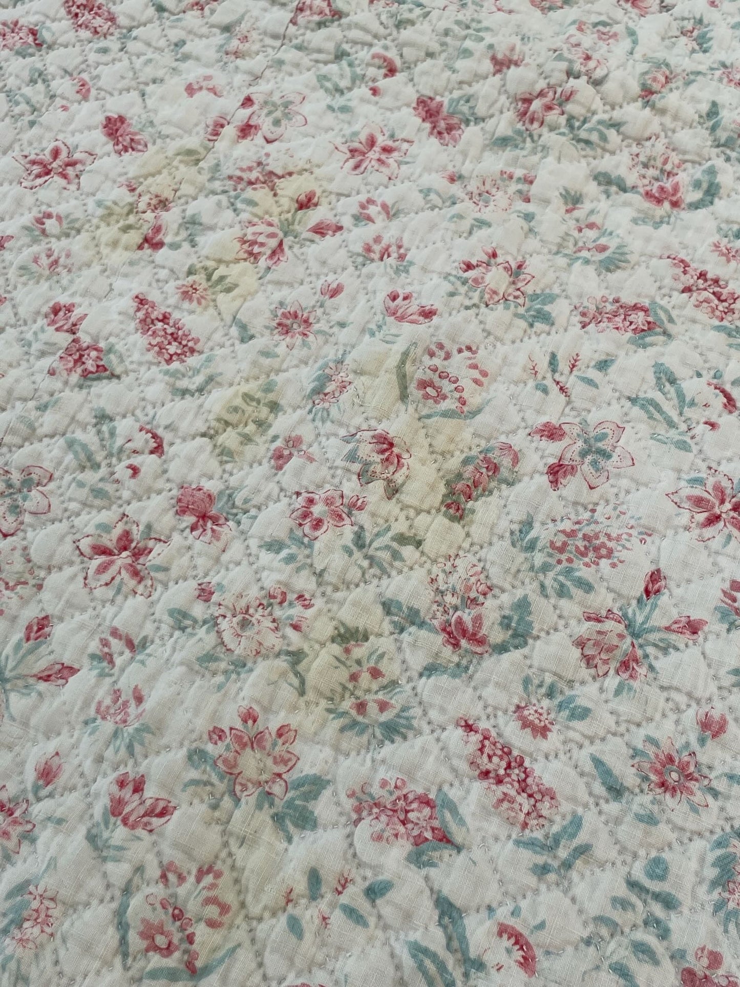 
                  
                    Antique French Quilt Pale Pink Flowers
                  
                