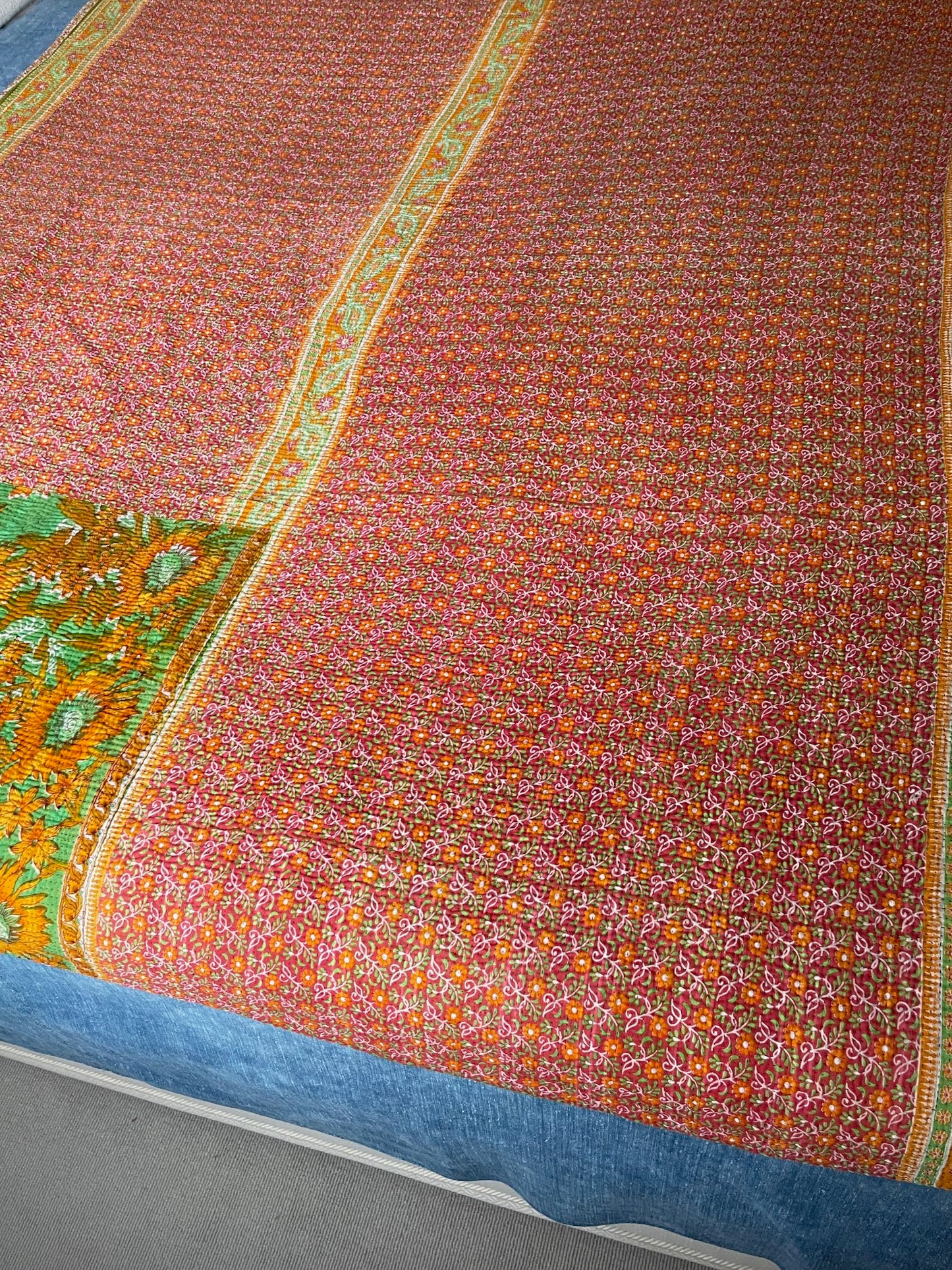 
                  
                    red orange yellow green quilt large kantha bedspread vintage sari quilt cotton comforter sofa throw
                  
                