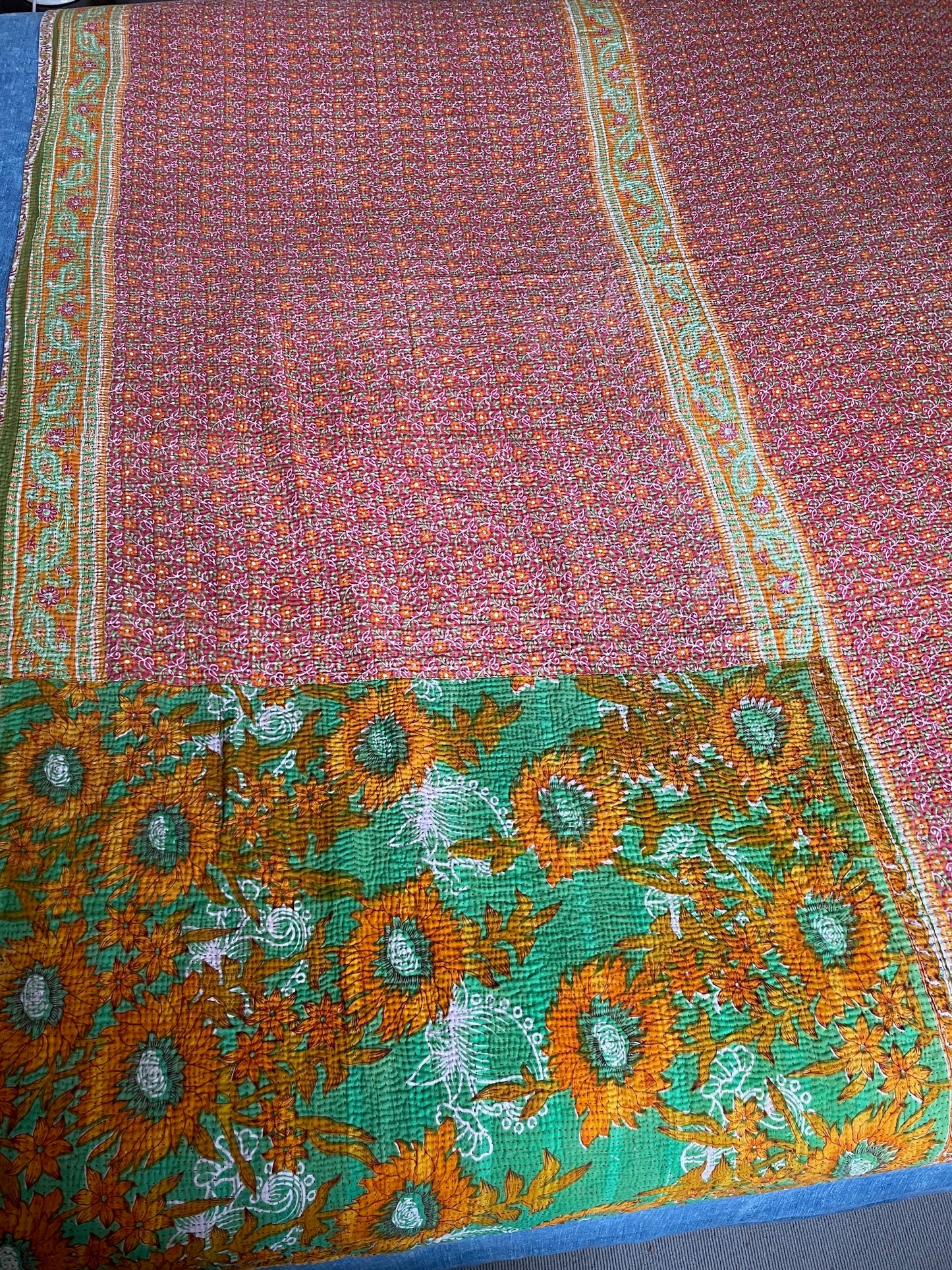 
                  
                    red orange yellow green quilt large kantha bedspread vintage sari quilt cotton comforter sofa throw
                  
                