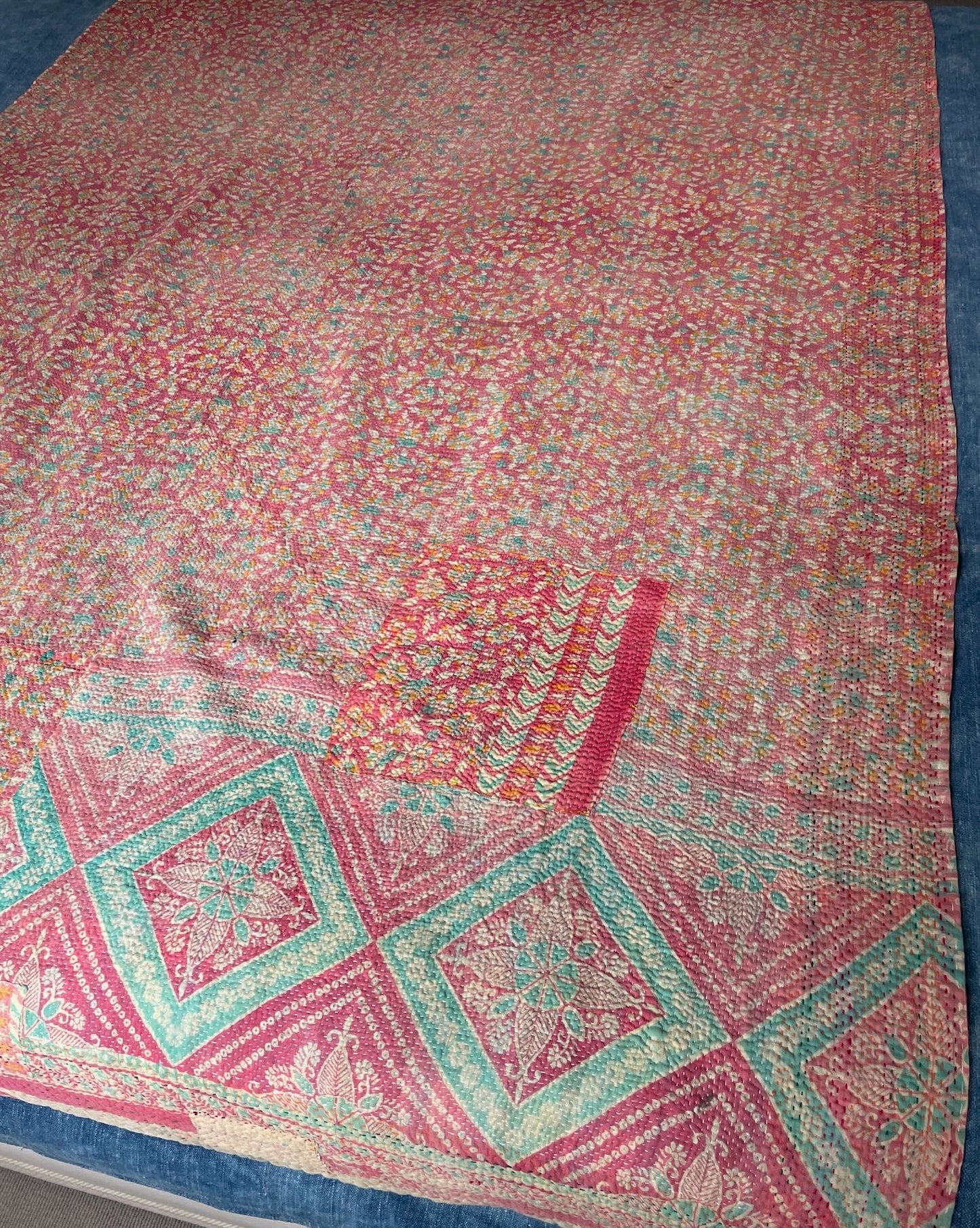 
                  
                    faded coral green yellow kantha quilt single bedspread cotton washable comforter sofa throw
                  
                
