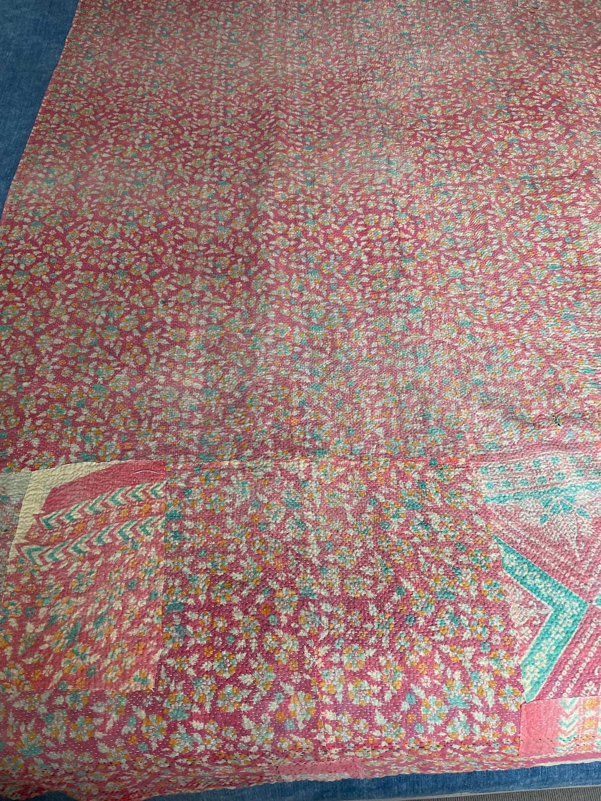 
                  
                    faded coral green yellow kantha quilt single bedspread cotton washable comforter sofa throw
                  
                