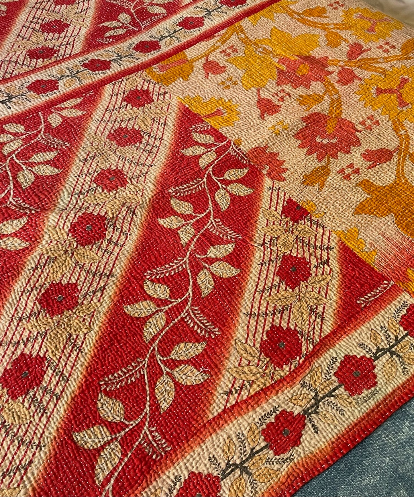
                  
                    red pink yellow warm kantha quilt single bedspread in cotton machine washable sofa throw
                  
                