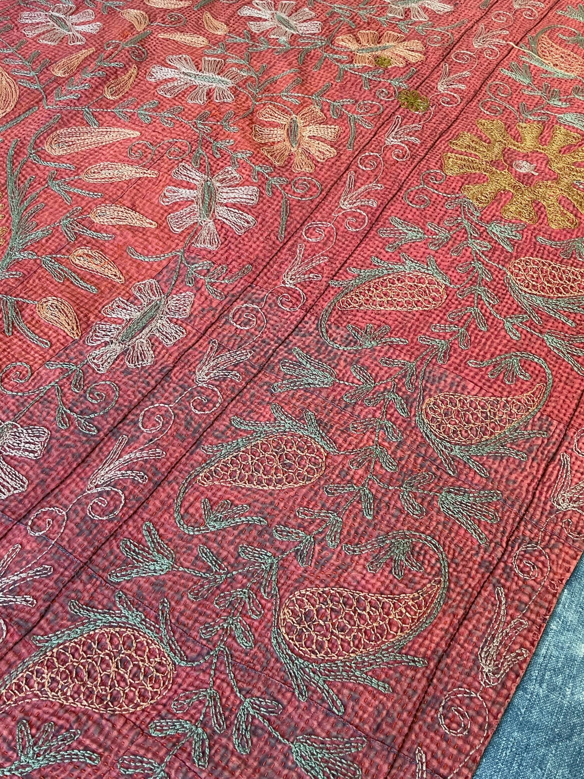 
                  
                    red pink grey suzani quilt lovely embroidered bedspread sofa throw or wall hanging washable cotton
                  
                