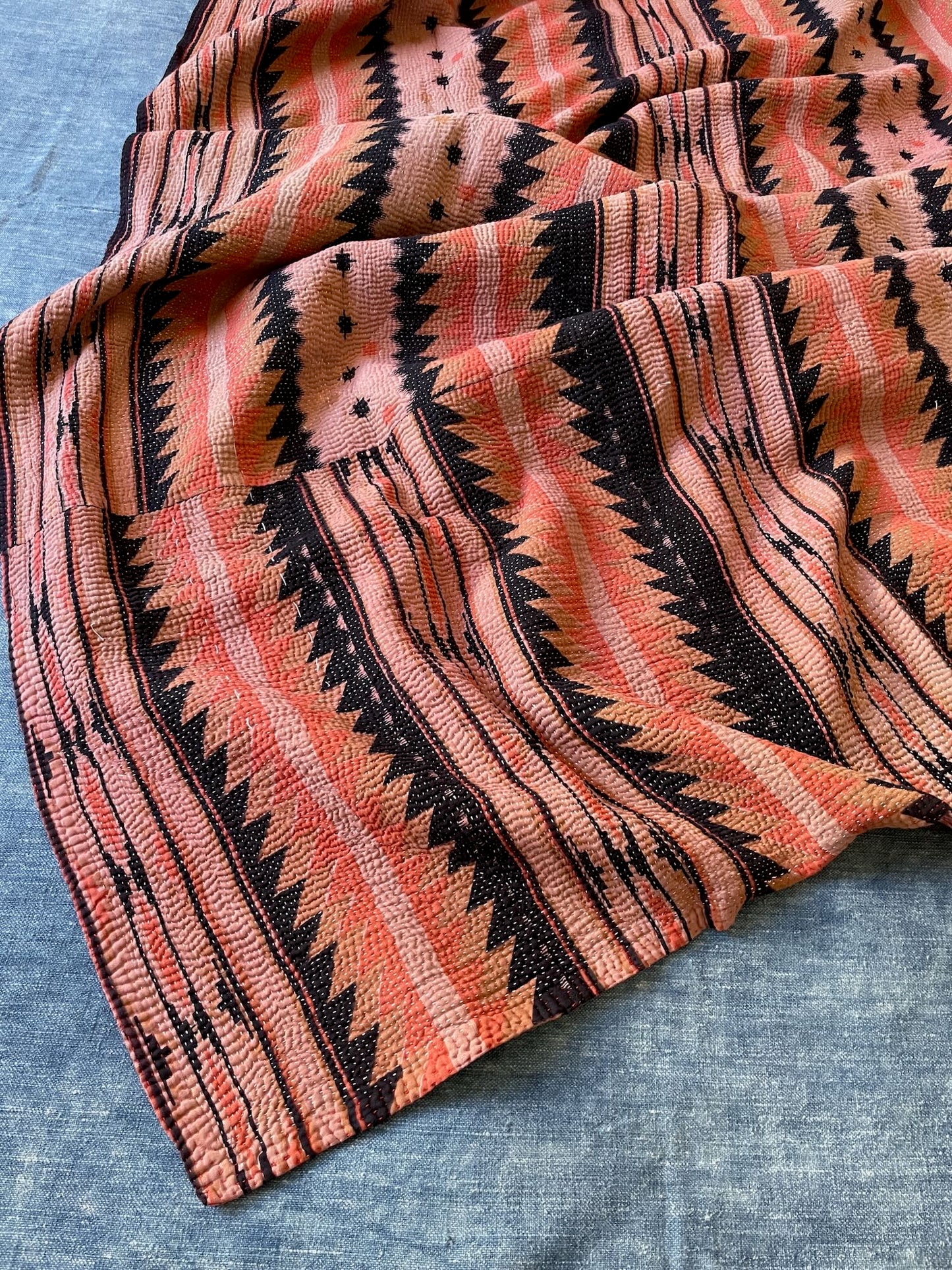 
                  
                    terracotta dusky pink black striped kantha quilt single bedspread single comforter sofa throw
                  
                