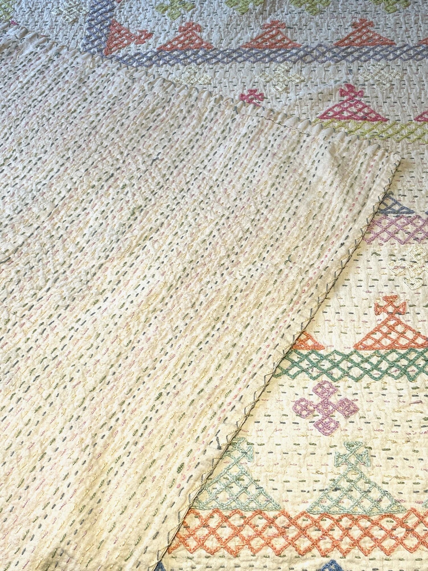 
                  
                    pink blue green pastel coloured large ralli quilt embroidered bedspread cotton washable handmade
                  
                