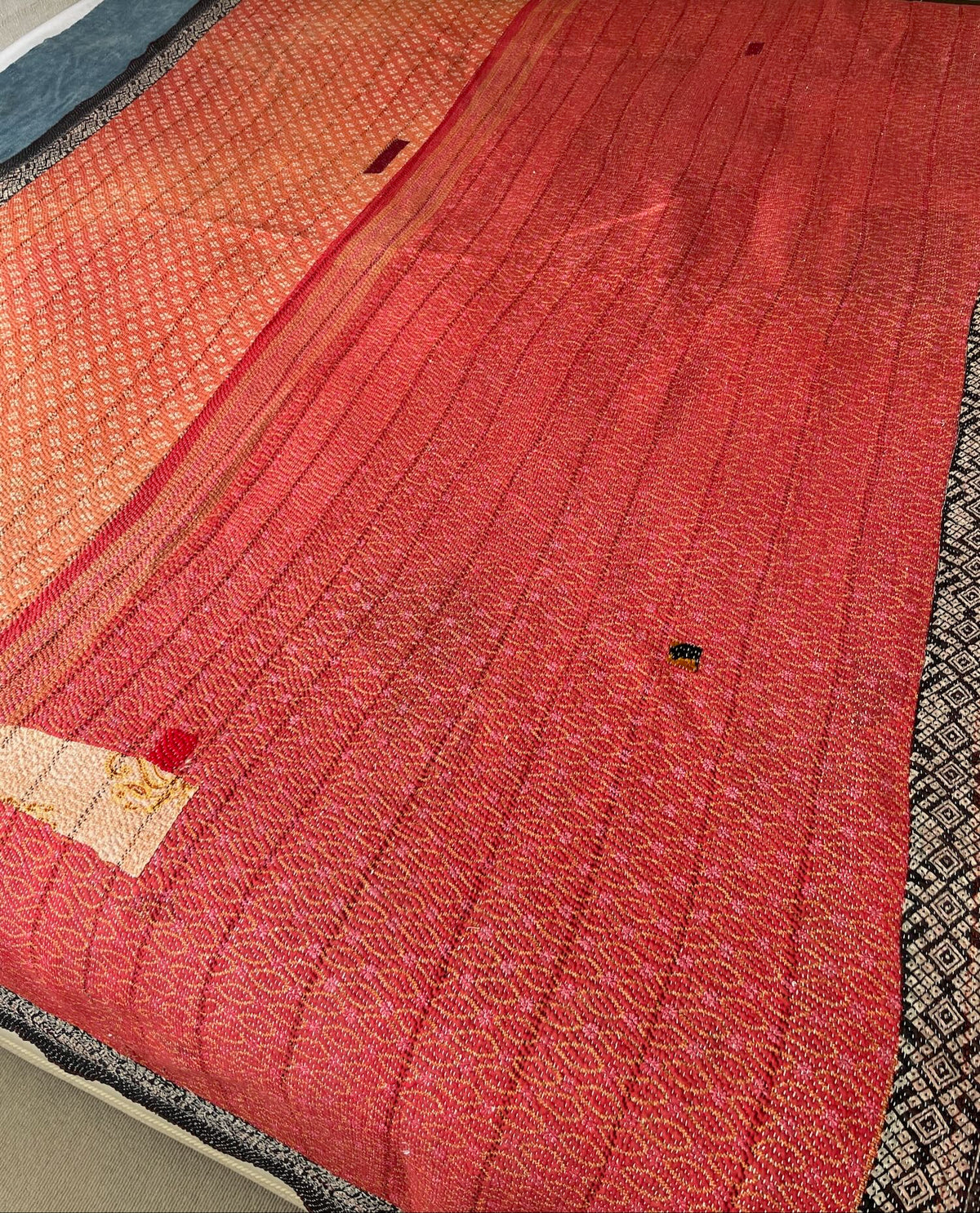 
                  
                    coral pink kantha qult vintage large bedspread cotton comforter handmade washable one-off
                  
                