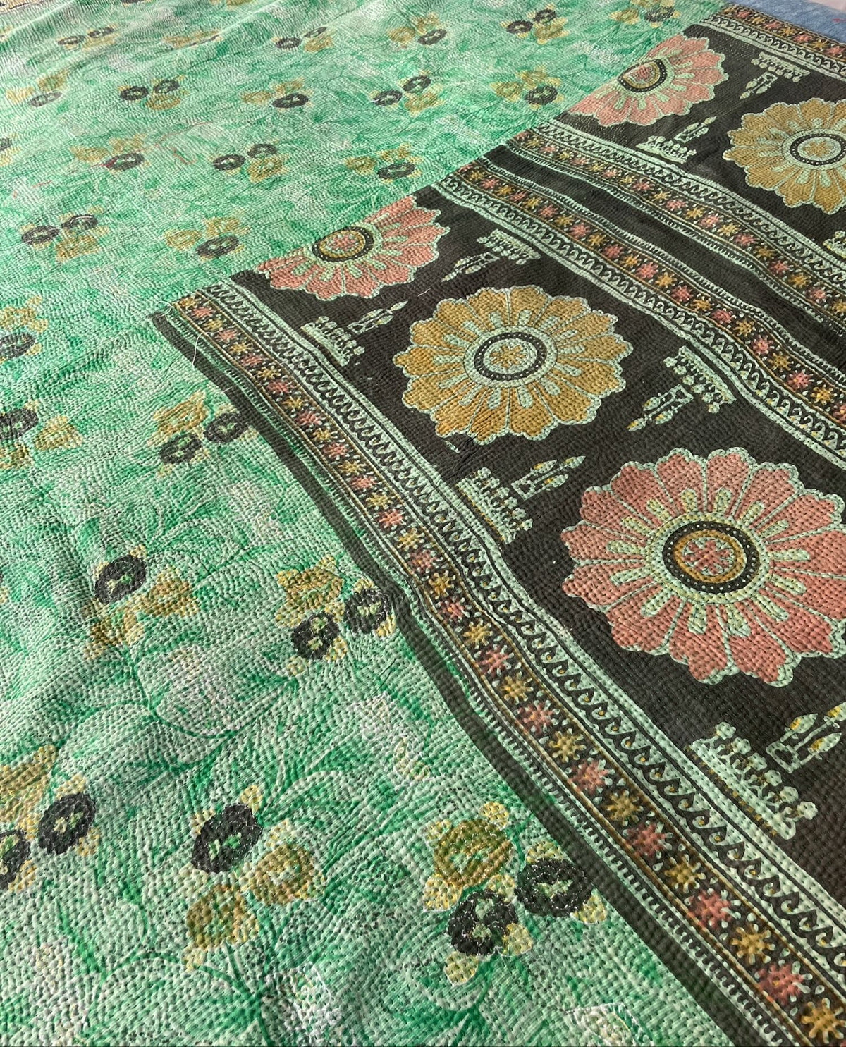 
                  
                    bright green red coral floral vintage kantha quilt single bedspread cotton washable comforter
                  
                