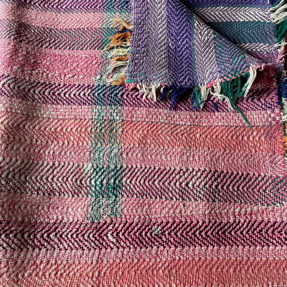 
                  
                    small pink kantha quilt faded soft cotton bedcover sofa throw herringbone stitch washable comforter
                  
                