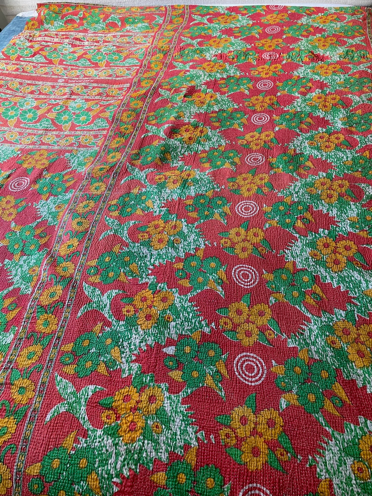 
                  
                    Vintage Kantha Quilt 480
                  
                