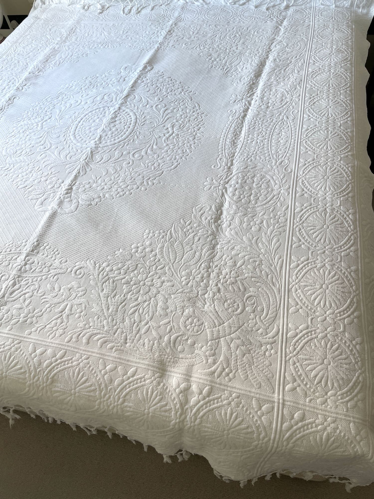 white cotton bedspread antique french pique de marseille bedcover large warm comforter uk