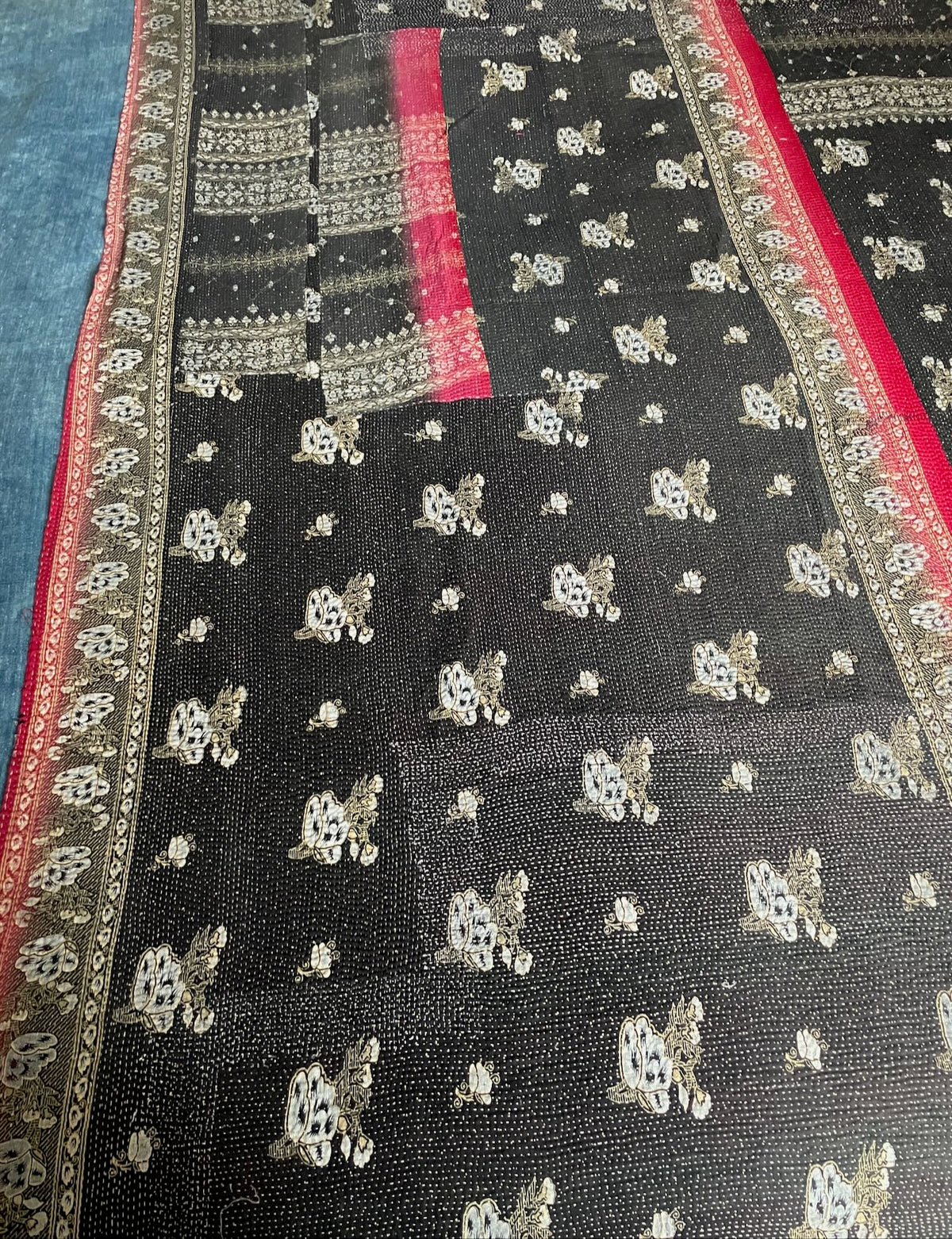 
                  
                    reversible black pink striped vintage kantha quilt cotton washable single bedspread handstitched UK
                  
                