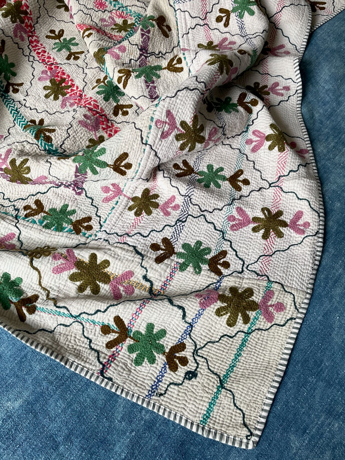 white pink green embroidered bedspread vintage kantha quilt cotton comforter washable sofa throw